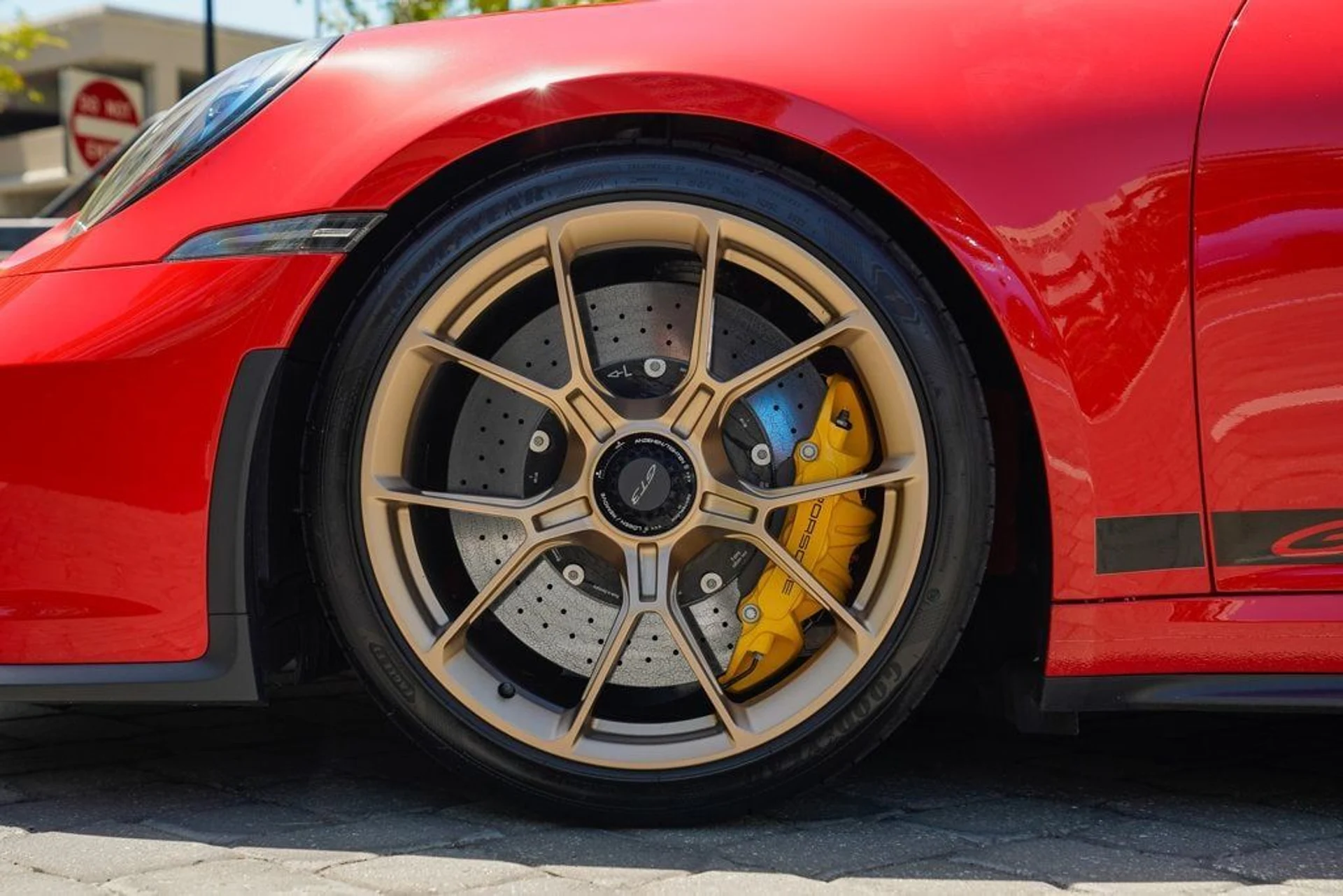 mph036_188993485_used_2023_porsche_911_gt3coupe_14354_22886031_37_1024_afd4854670