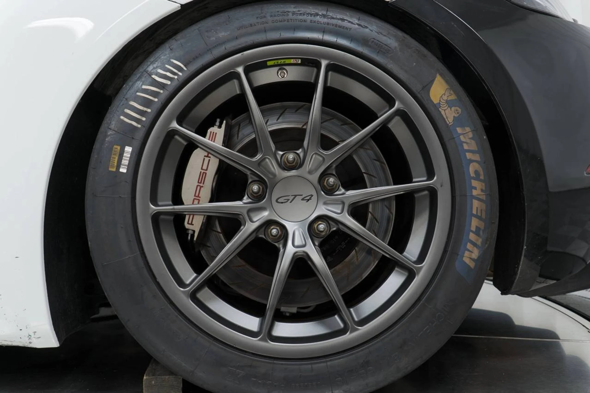 mph036_189187026_1280_0fba7025d0