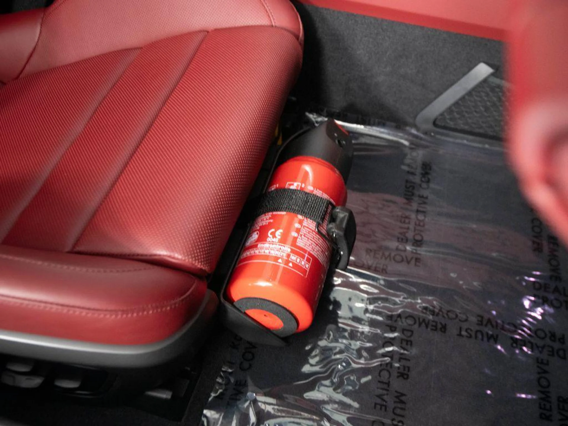 mph036_1892605185_h_QVS_Ia_X_Gxkf5vr_QP_Ju_EF_9mn9_WMM_e38bc177b9