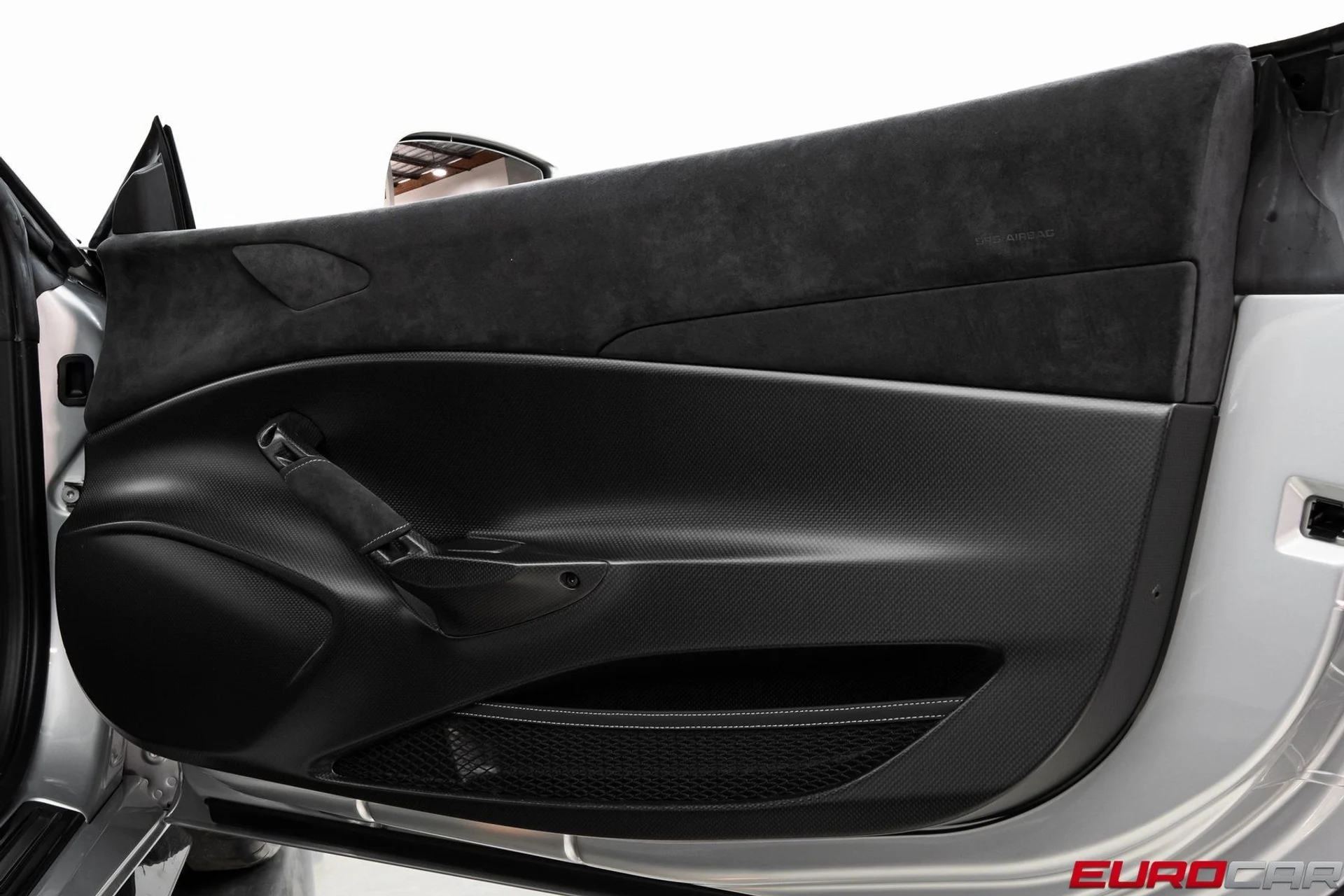 mph036_1898480650_image_37_116a2c70d2