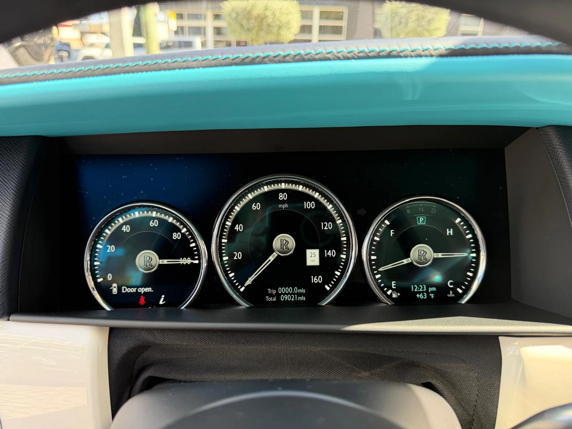 mph036_1899714992_Whats_App_Image_2026_01_27_at_2_54_48_PM_31_d7a90b312a