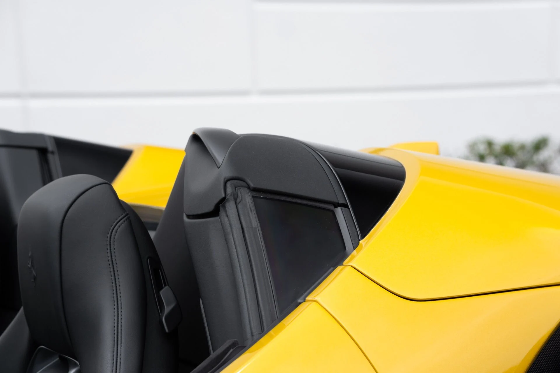 mph036_1917255812_Used_2022_Ferrari_SF_90_Spider_1775626389_d55c4aeabf