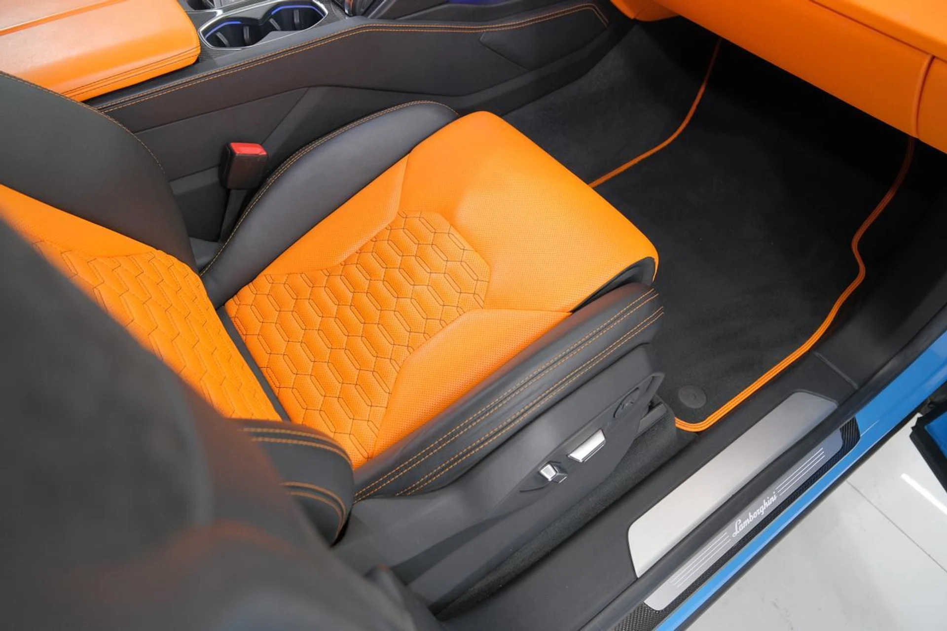 mph036_1918482206_cc9980f58c6e4f49a9ceaa3a5856e4ae_6c7a25d98e