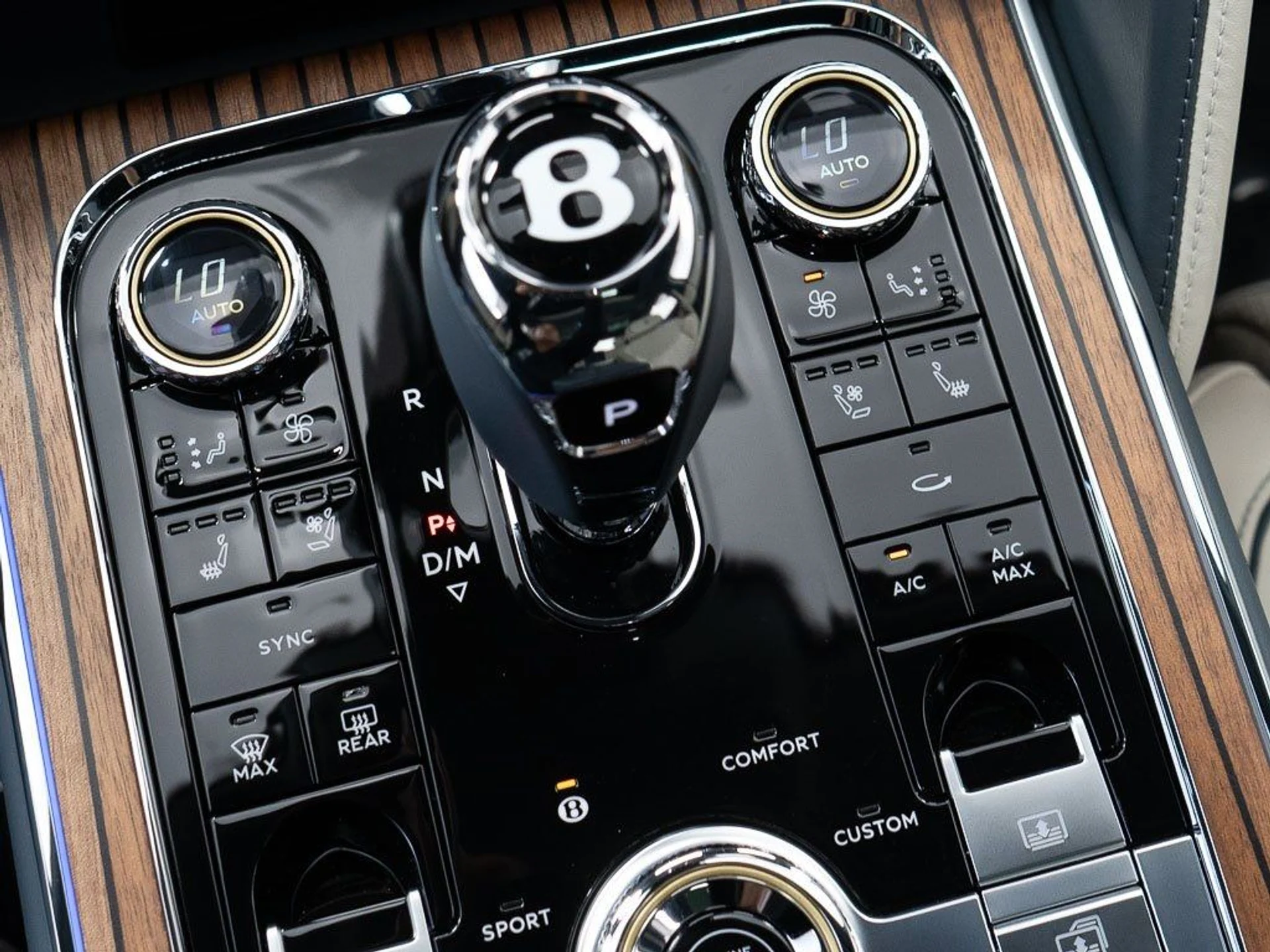 mph036_1918662877_2b39d86831fb91fa721656eed346221a_922e82ff94