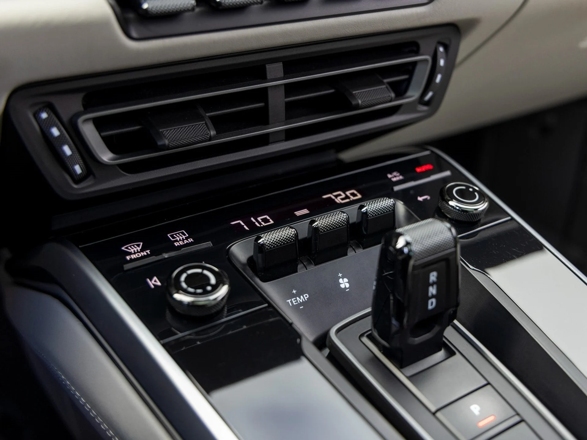 mph036_1921858170_37_08d01a6e05