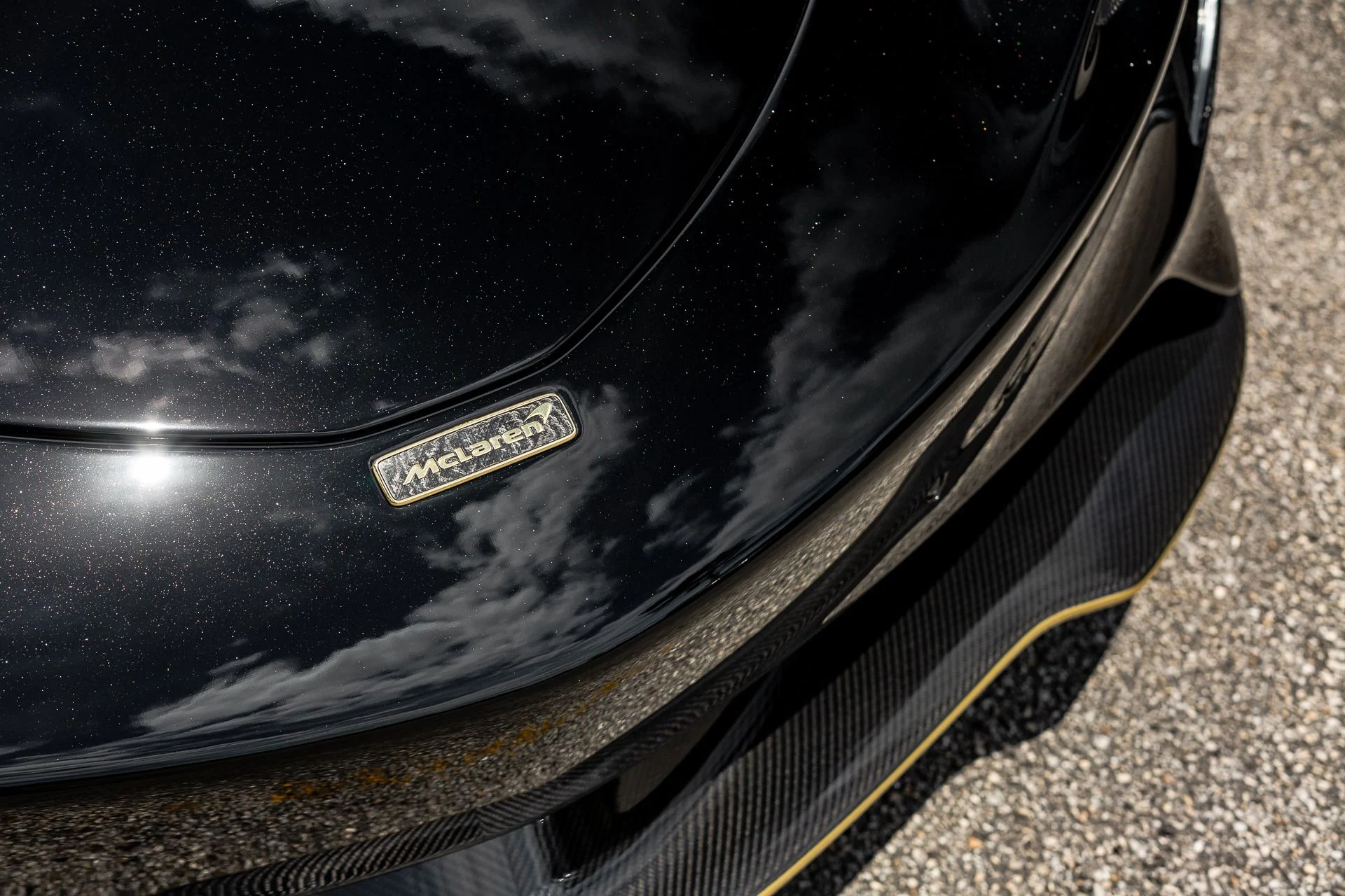 mph036_1927932554_Used_2020_Mc_Laren_Speedtail_XP_10_Bespoke_69e64e88d2