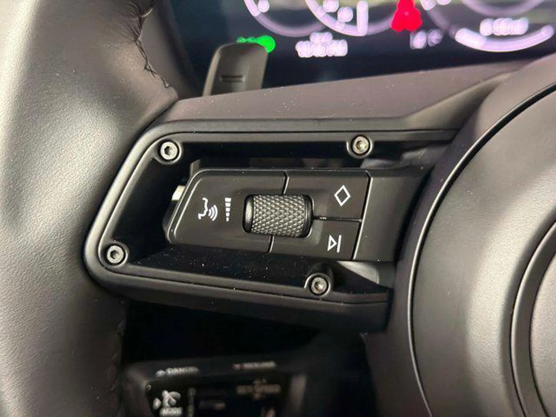 mph036_1949662319_ku_Tv_DK_1_Br_g_MMP_Pca_Ao7ngh_IJI_0_e899d468b7