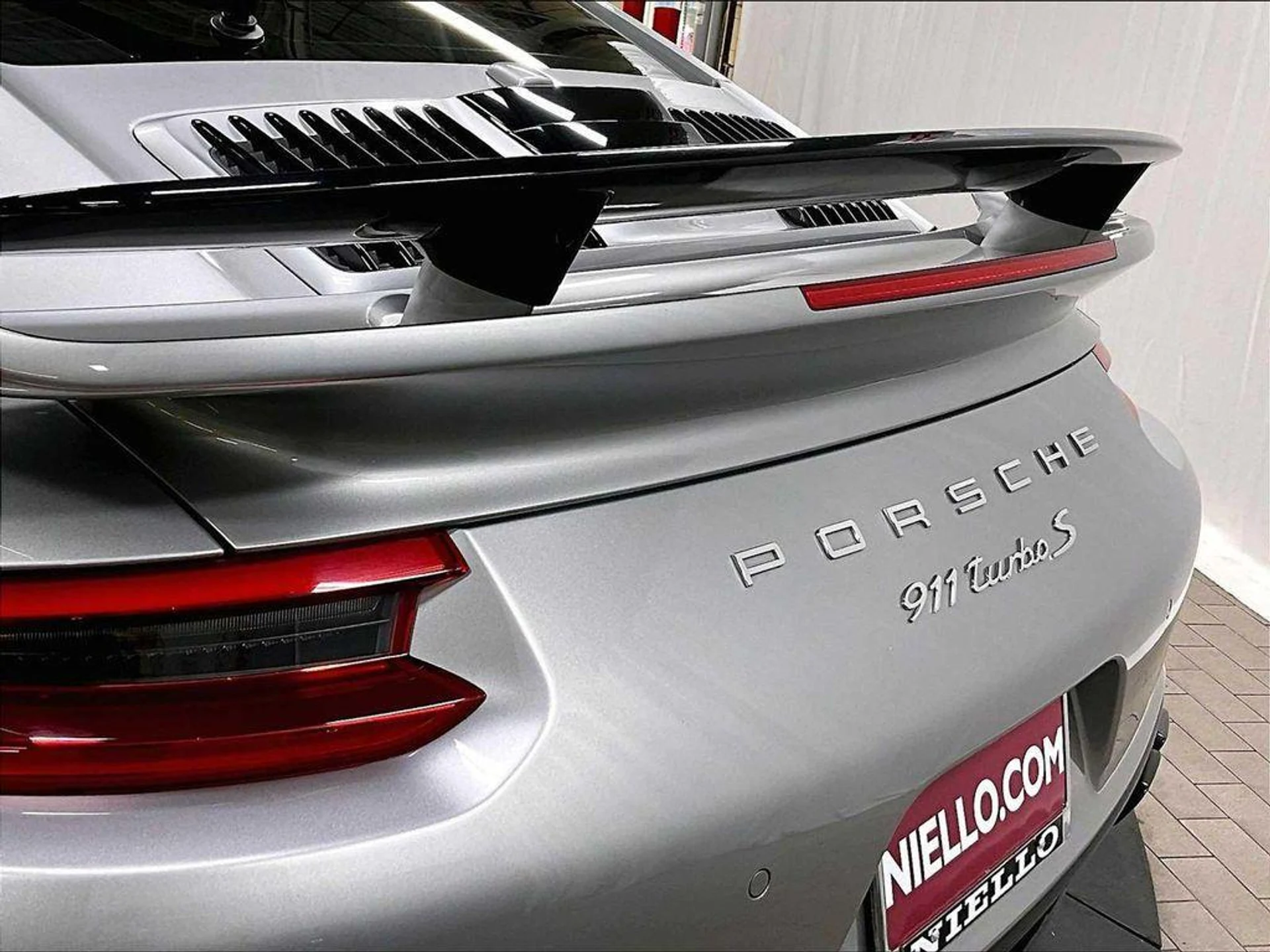 mph036_1963759778_HLJ_Wd_JOU_Hs_BO_45_d9o9yy_Tx_tv_I_a12ea10871