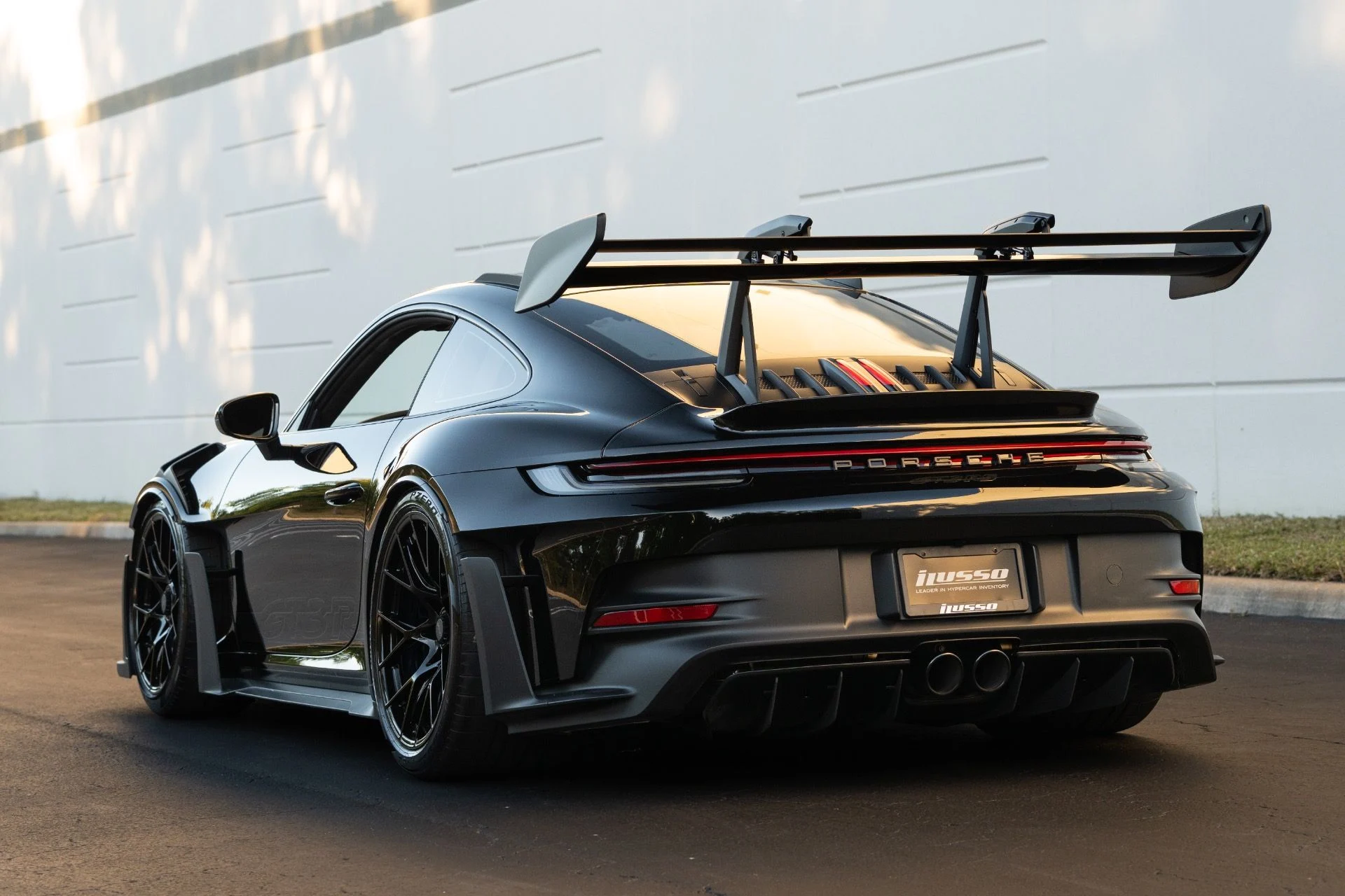 mph036_1982404633_Used_2025_Porsche_911_GT_3_RS_1770101342_18751bd640