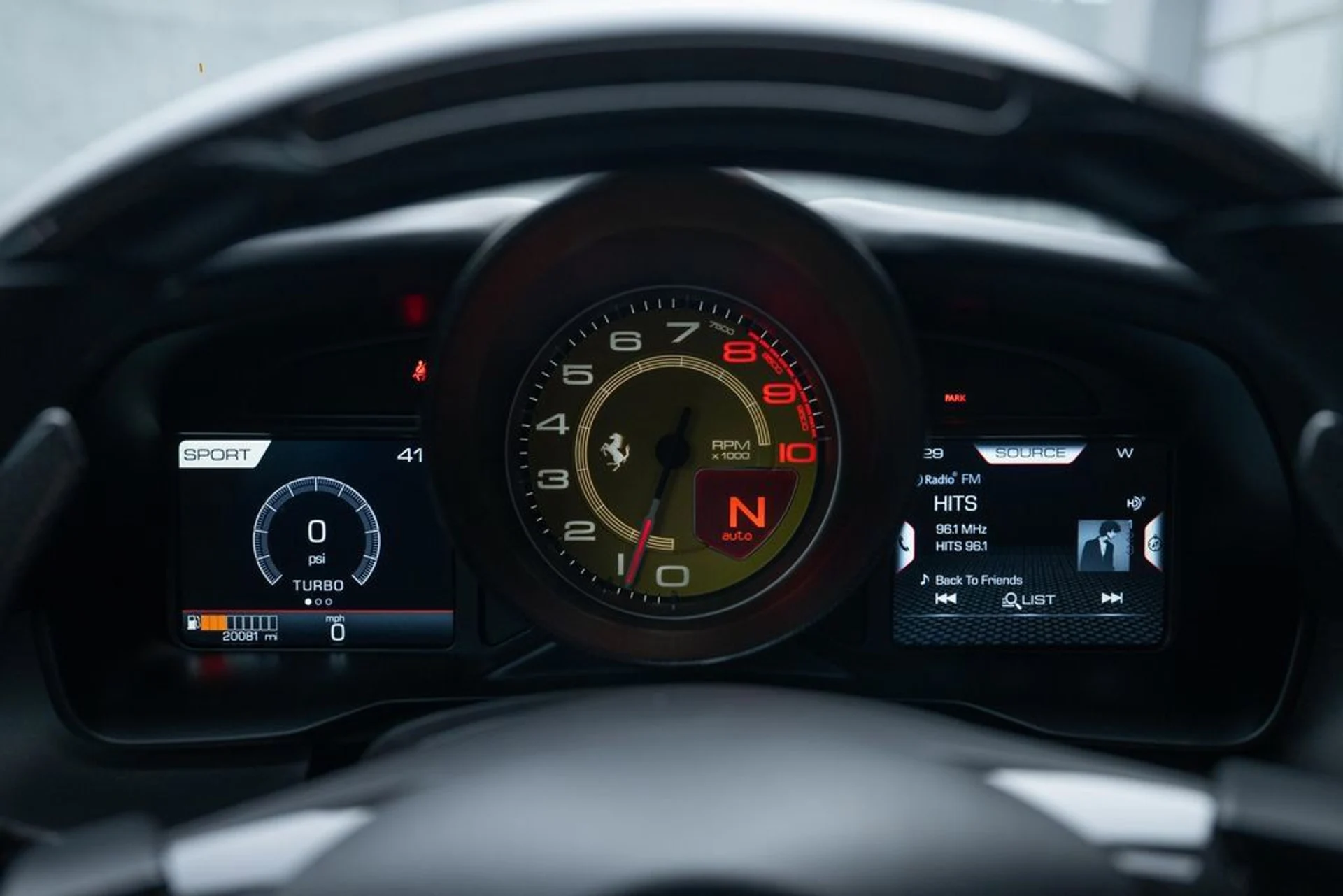 mph036_1988326063_2411bc5e44f544cd819a14cdfe3fc741_93e96d2306