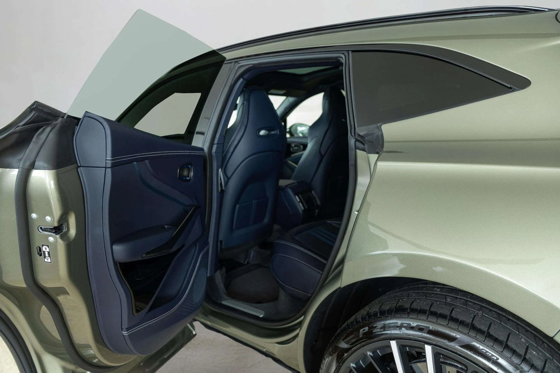 mph036_2028285600_f92cb645_3fdf_4289_9304_a0c7ad6947d0_aa9b0dfca4