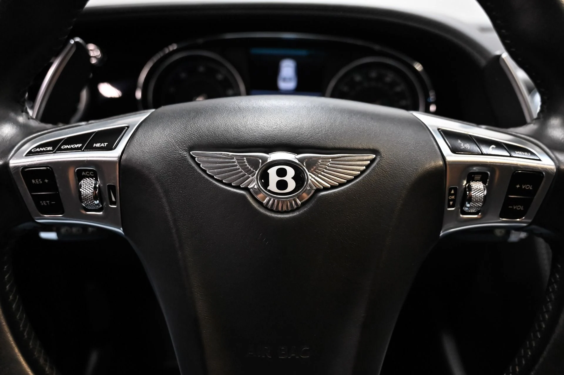 mph036_2036949407_Used_2017_Bentley_Mulsanne_1790362007_f242570792