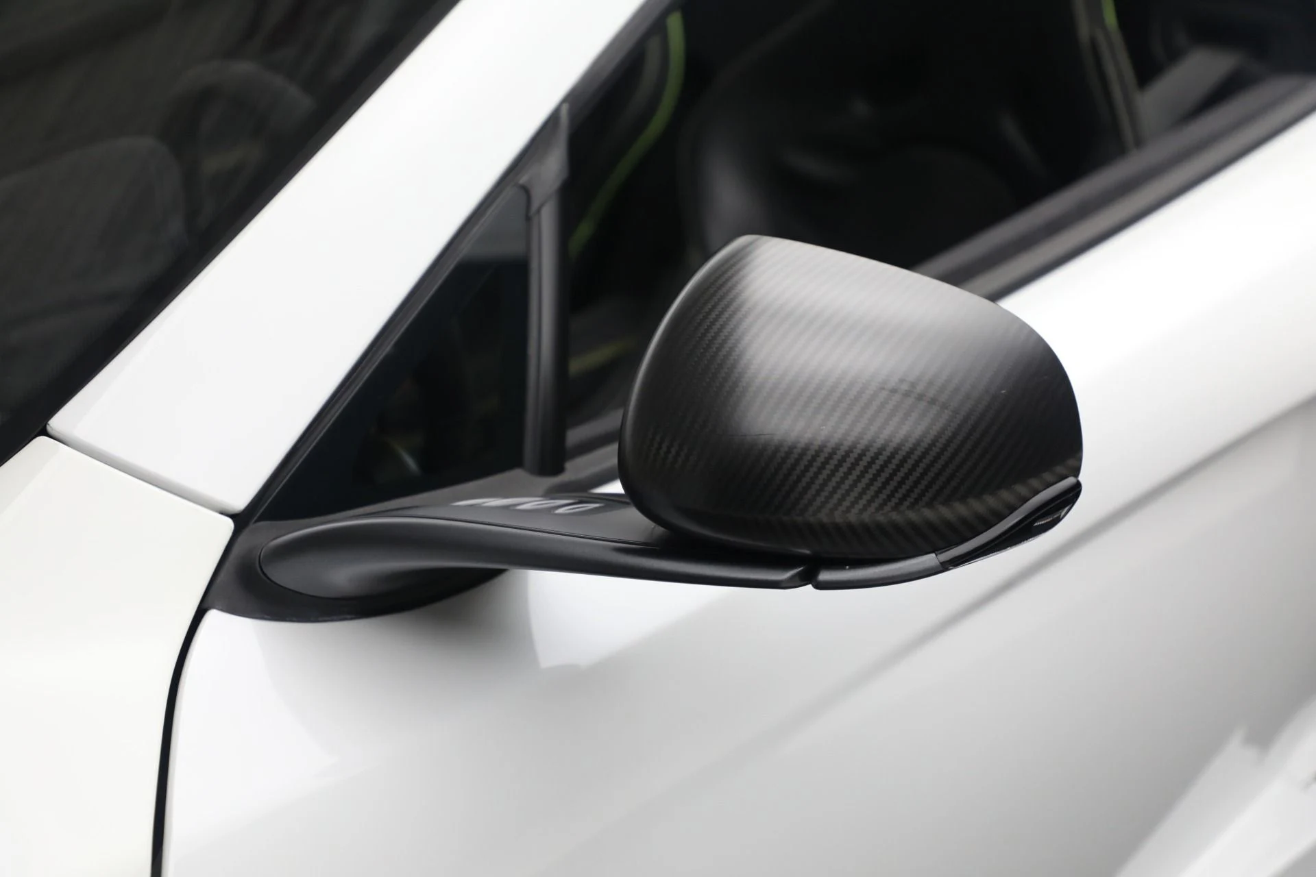 mph036_2040822123_Used_2016_Mc_Laren_675_LT_Spider_4086c6e902