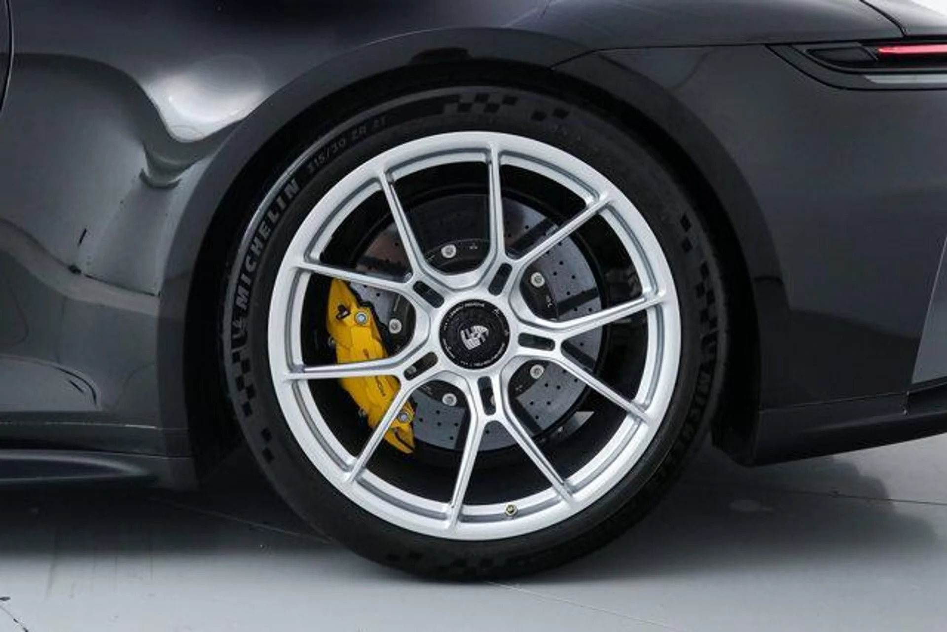 mph036_2049118196_p_I35t_Gmdo_C_Jam_LWU_Fik14_MB_DQ_5333c9c8ab