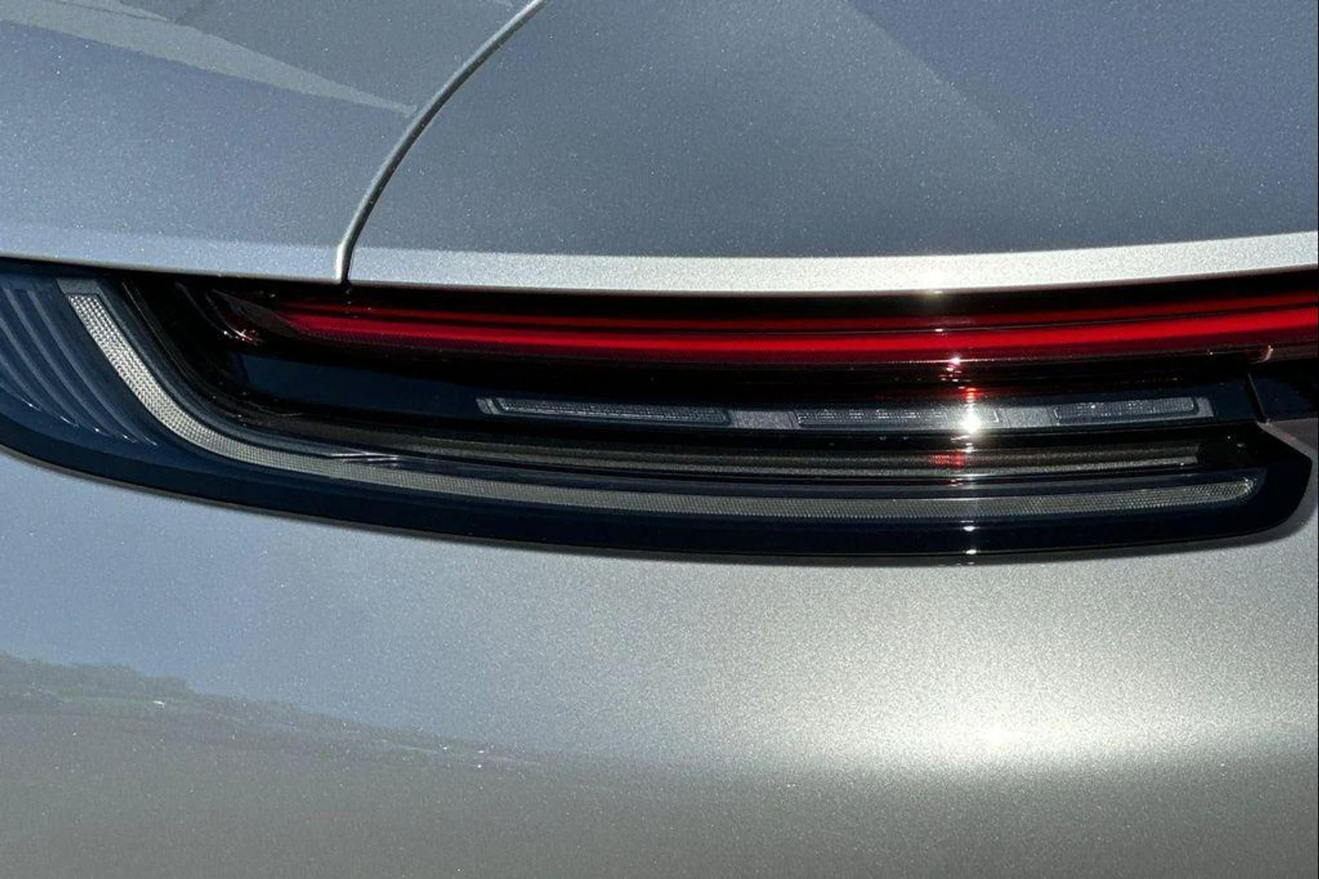 mph036_2056104865_k_PF_Spj_E45_DJKY_021r_ZG_5rnjxlgk_12f6de2389