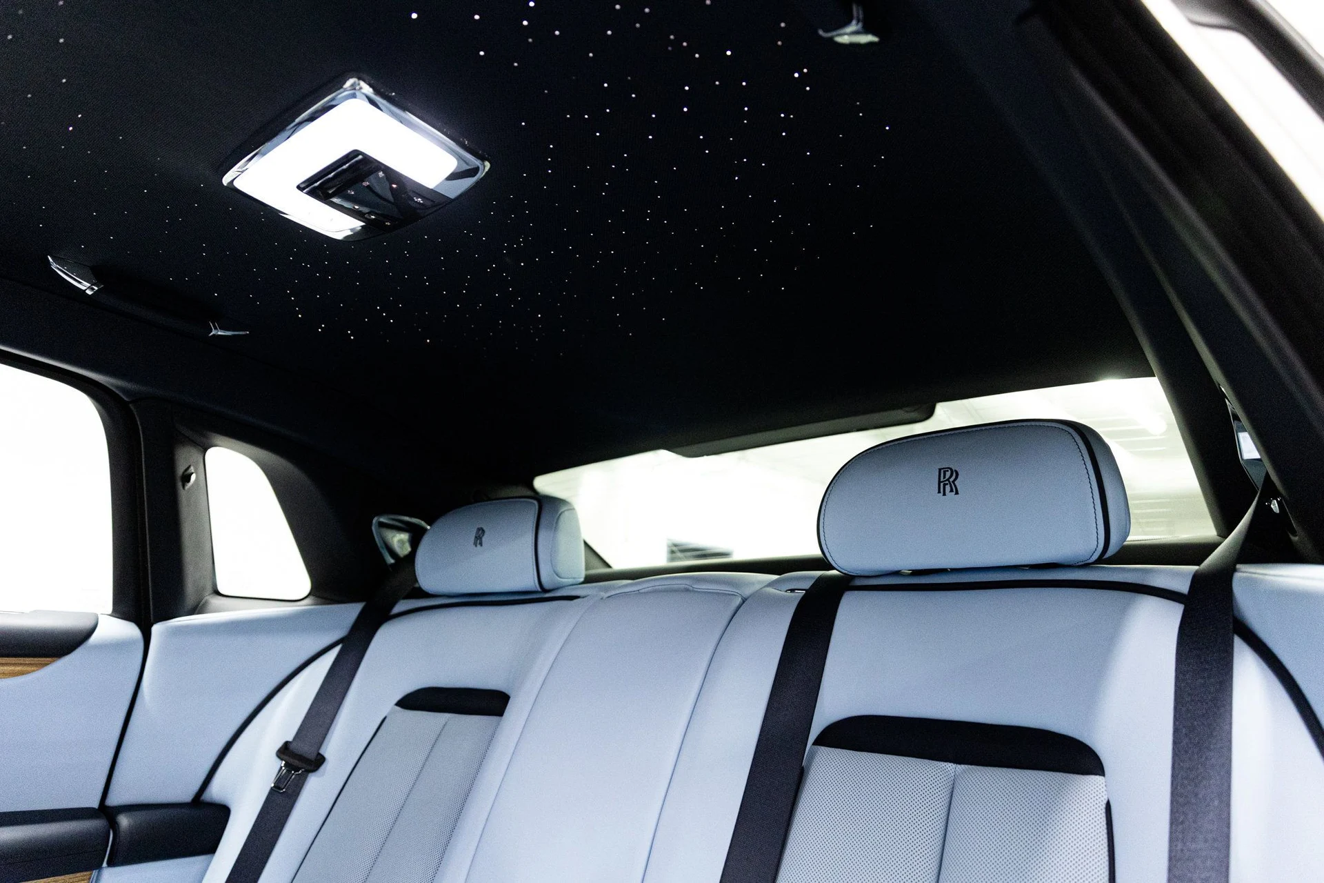 mph036_2061070839_3a2f1c7155dae94381598d137e2b1e00x_7e264efb07