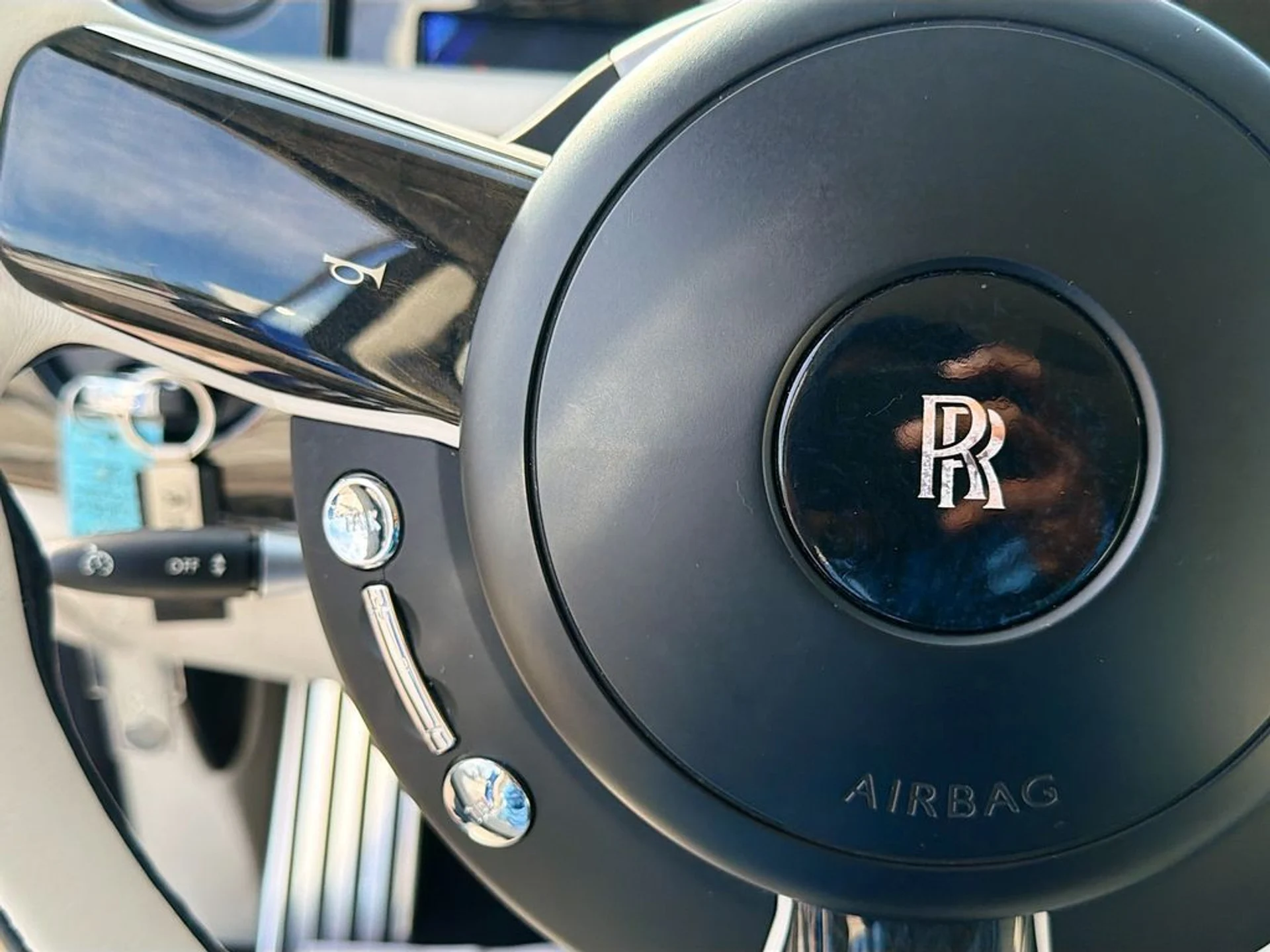 mph036_2079407560_f848e22450ac35abc681689773b85bfcx_9cca9a6114