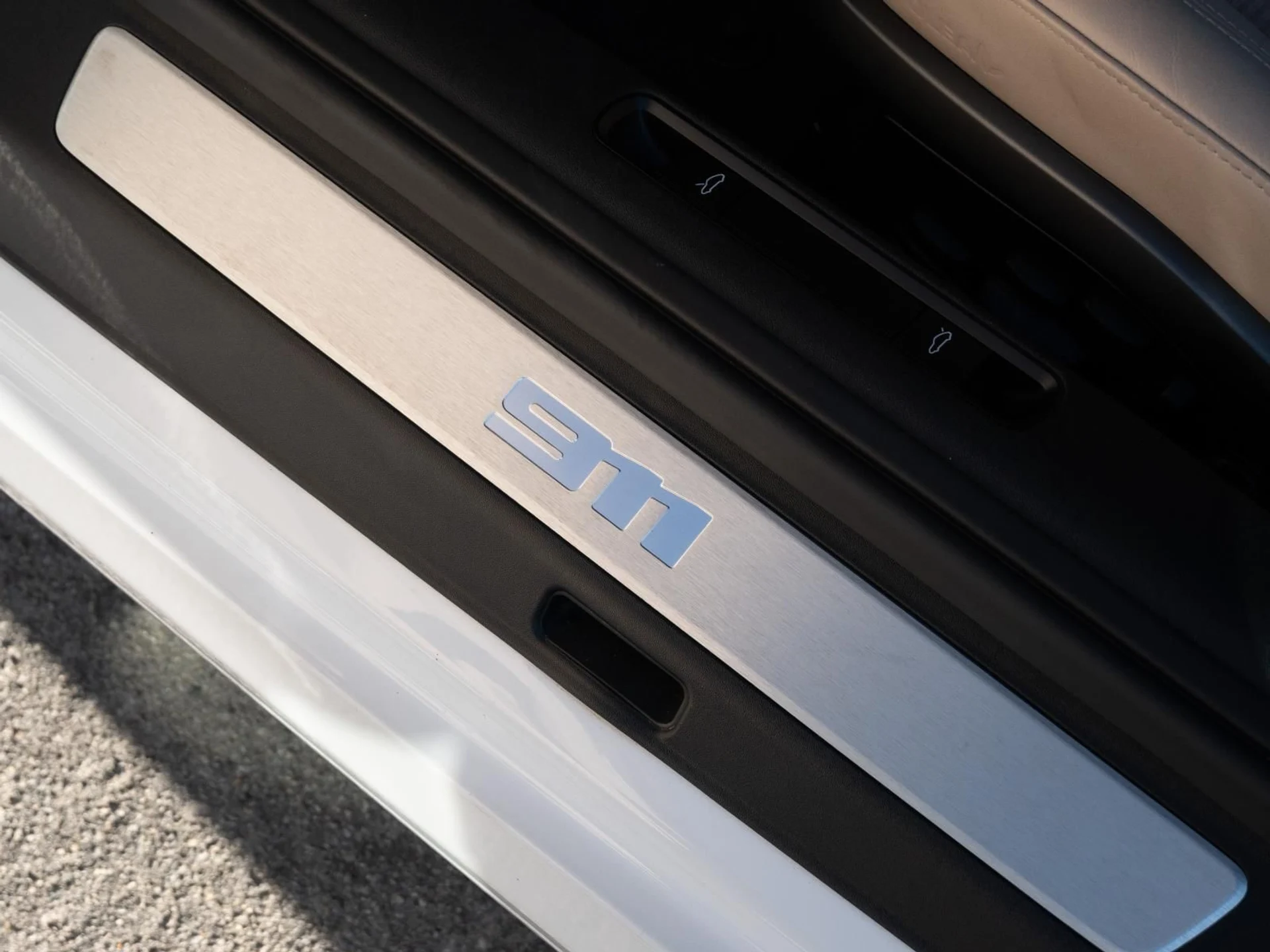 mph036_2086267904_f64596bc83d95150adfcaf9d070dba16x_9890c0828b