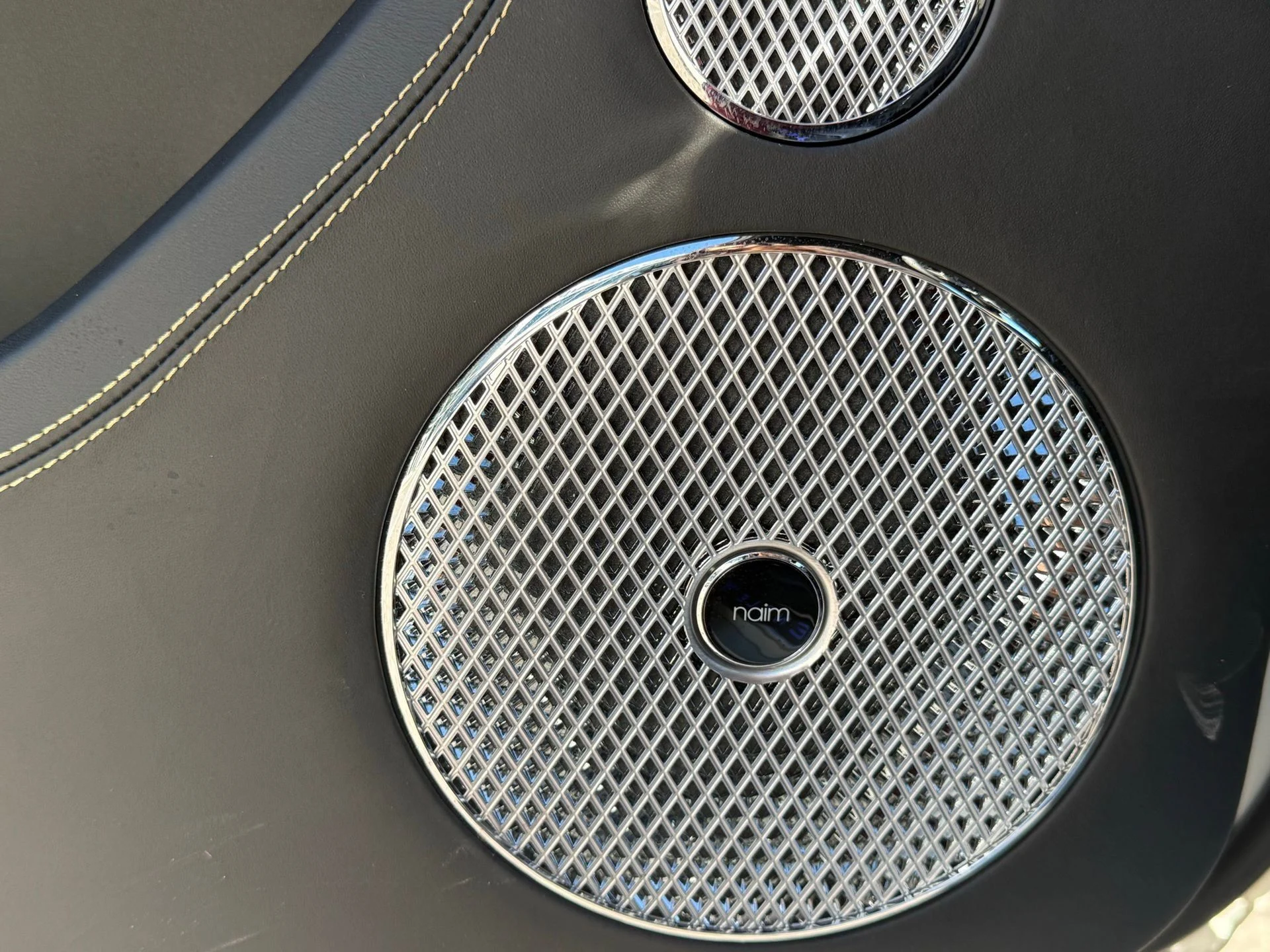 mph036_2088402590_9c2589ac20ca4ab5b76040d6b931e6eb_38e17a4803