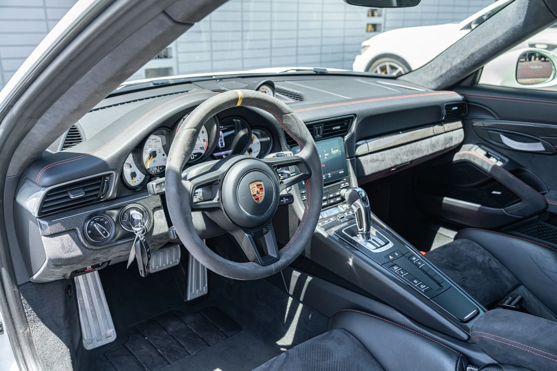 mph036_2096903514_Used_2019_Porsche_911_GT_3_RS_1754072612_1a50df31e2