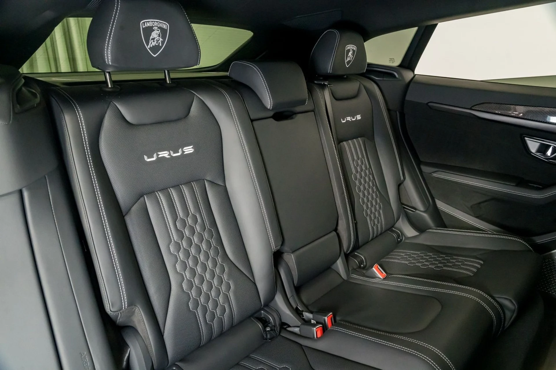 mph036_2100369381_f3da74826c1d4daea76f81852d2ceae4_6b5908b8aa