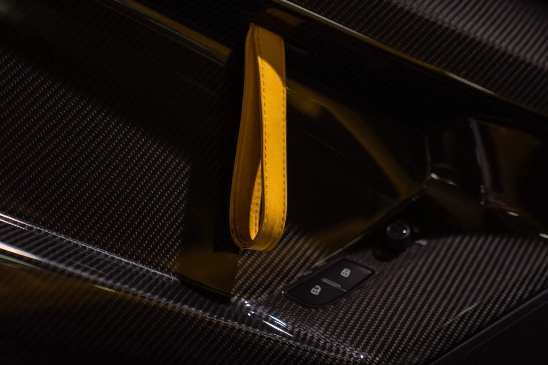mph036_2102356676_Used_2016_Lamborghini_Aventador_LP_750_4_SV_Full_Carbon_Interior_with_Carbon_Seats_1792521135_73f6fd5161