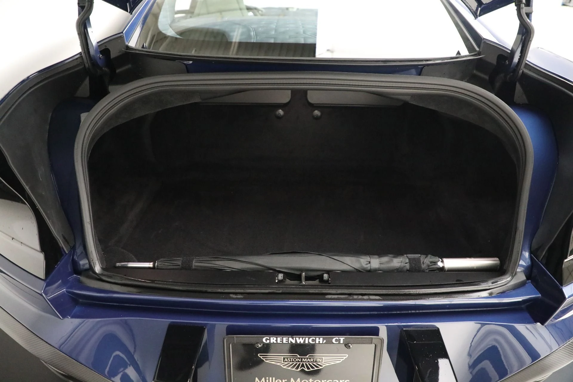 mph036_2121546187_New_2025_Aston_Martin_Vanquish_1735676879_f709deb783