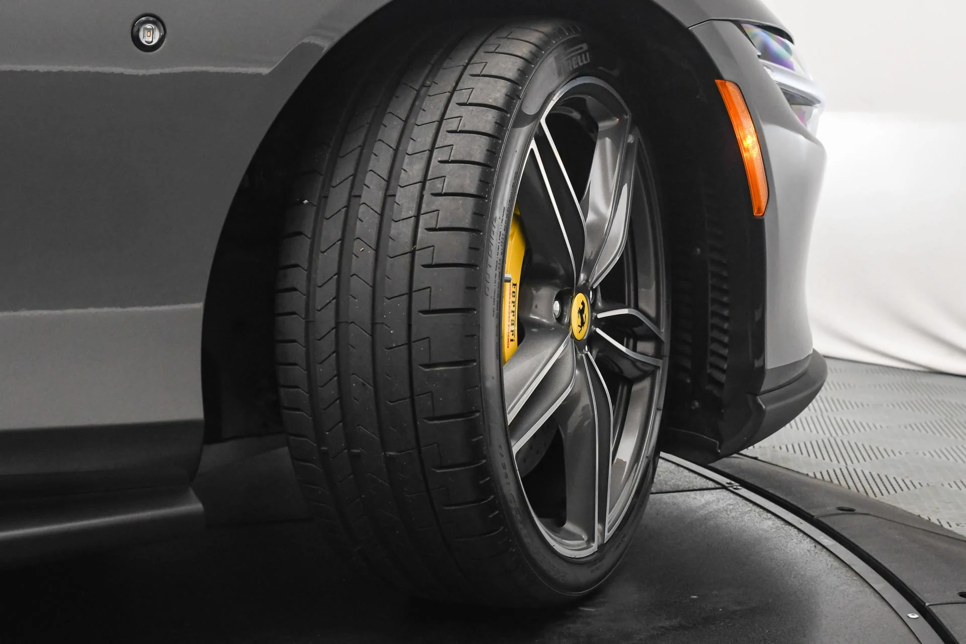 mph036_2134636103_Used_2024_Ferrari_Roma_1750406910_76d523bb23