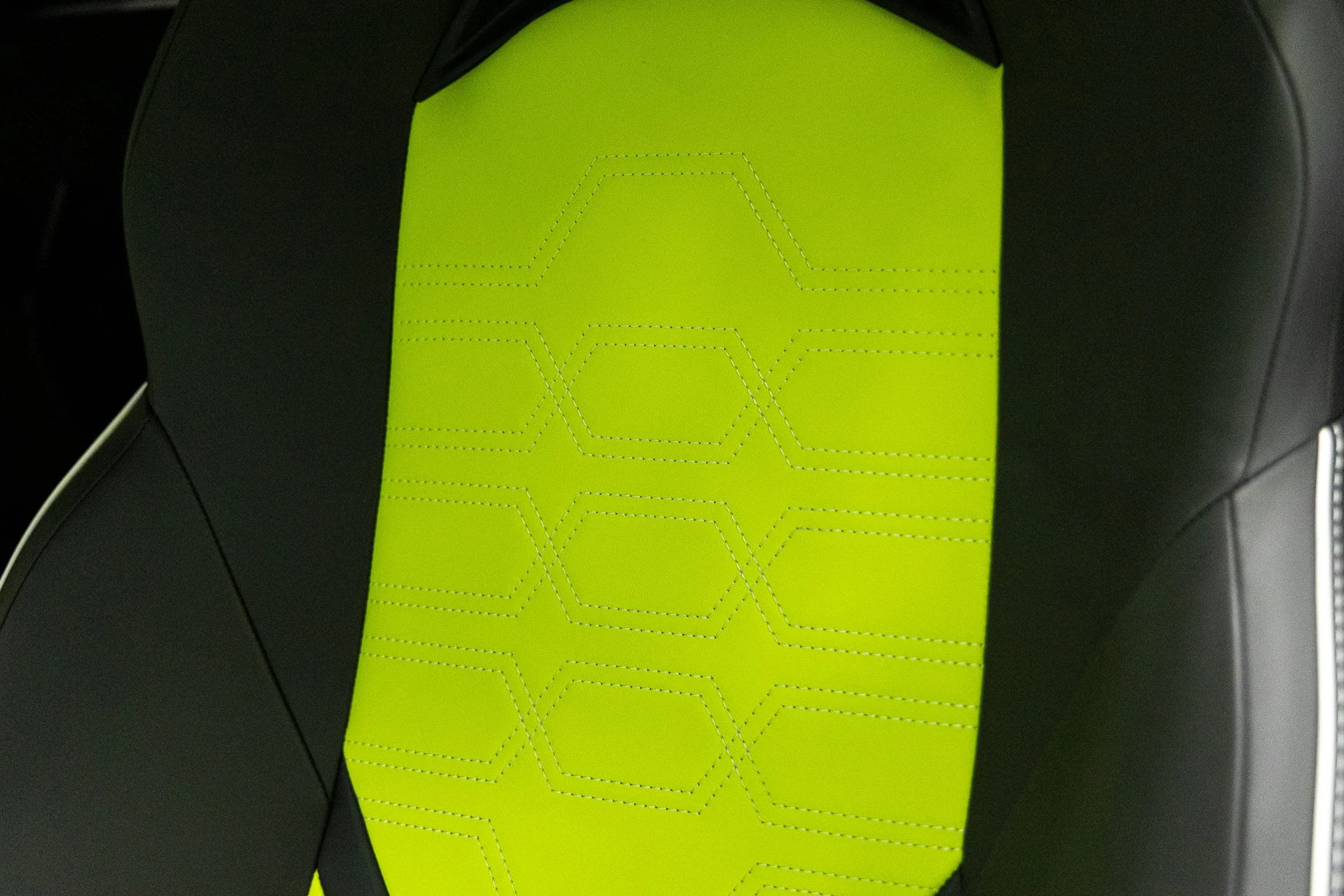 mph036_2147162742_a50db81a0d1089bbbcece501a1b7dc47x_42bfdd5c91