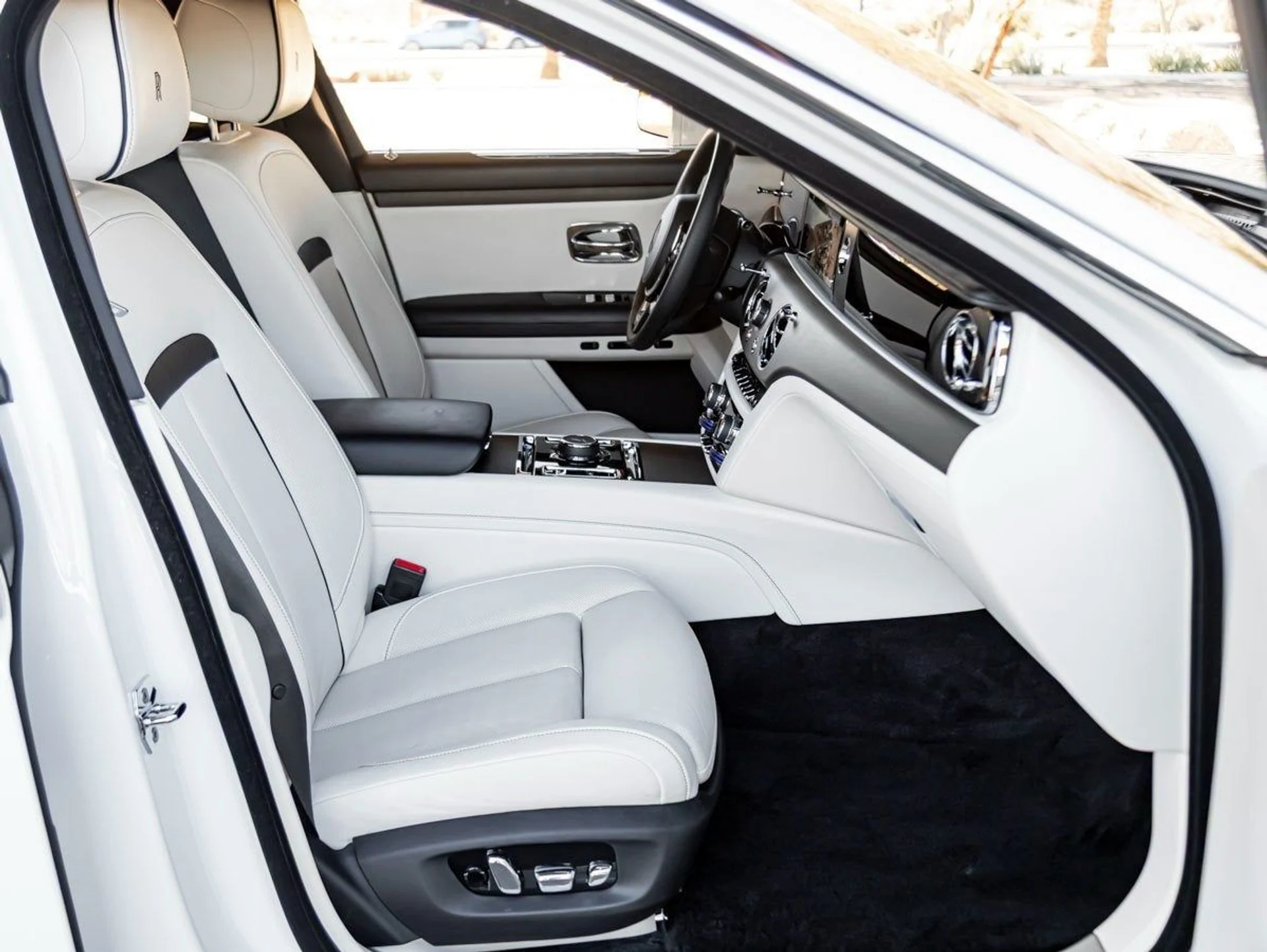 mph036_2150011520_37_d5523b8777