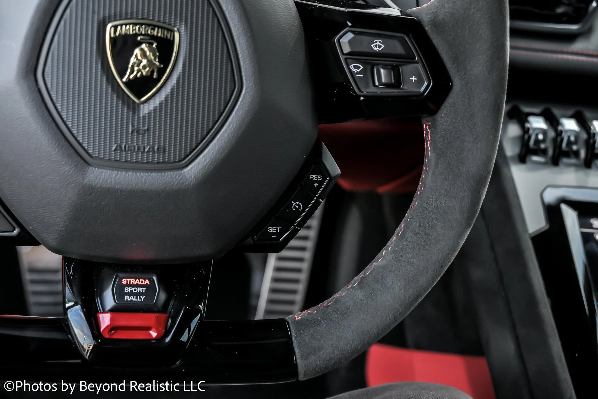 mph036_216049453_Used_2023_Lamborghini_Huracan_Sterrato_Certified_1762420306_9cbd6fe31e