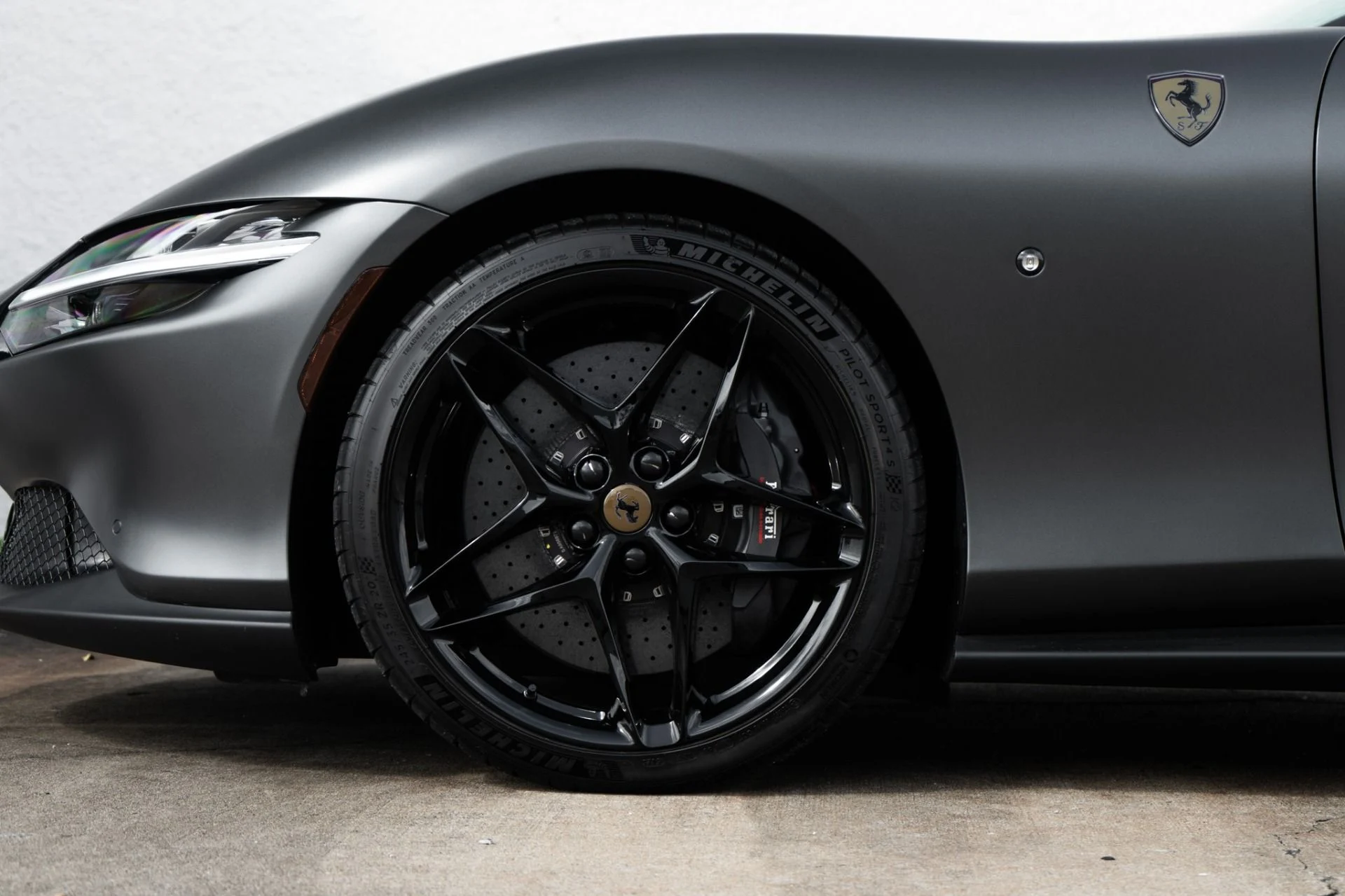 mph036_2164768106_Used_2025_Ferrari_Roma_Spider_1771439392_1ba46586c4