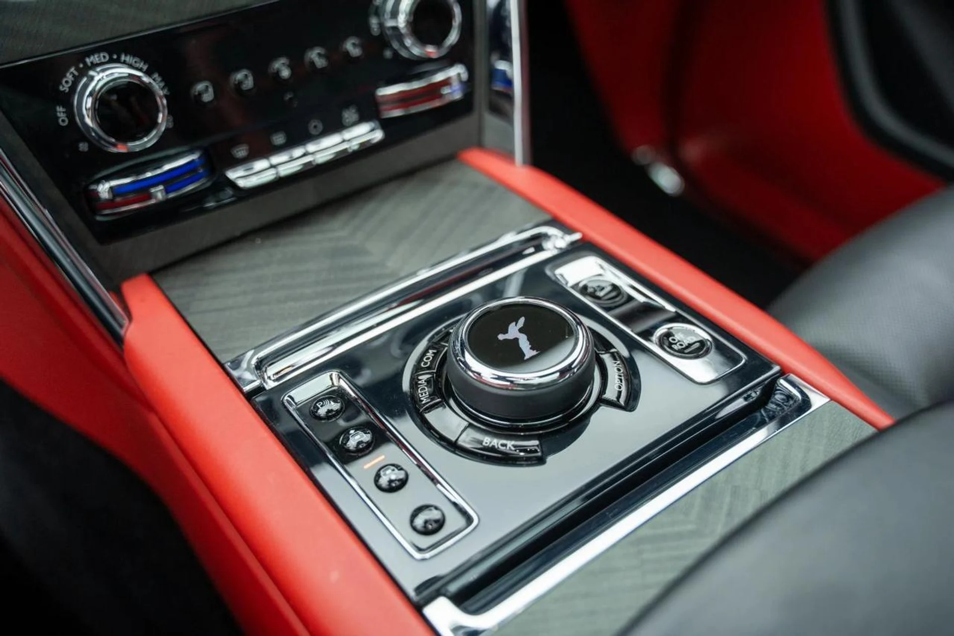 mph036_2166710254_49c0124651dfa0e52480d6b87f2c46eb_c2dec4abad