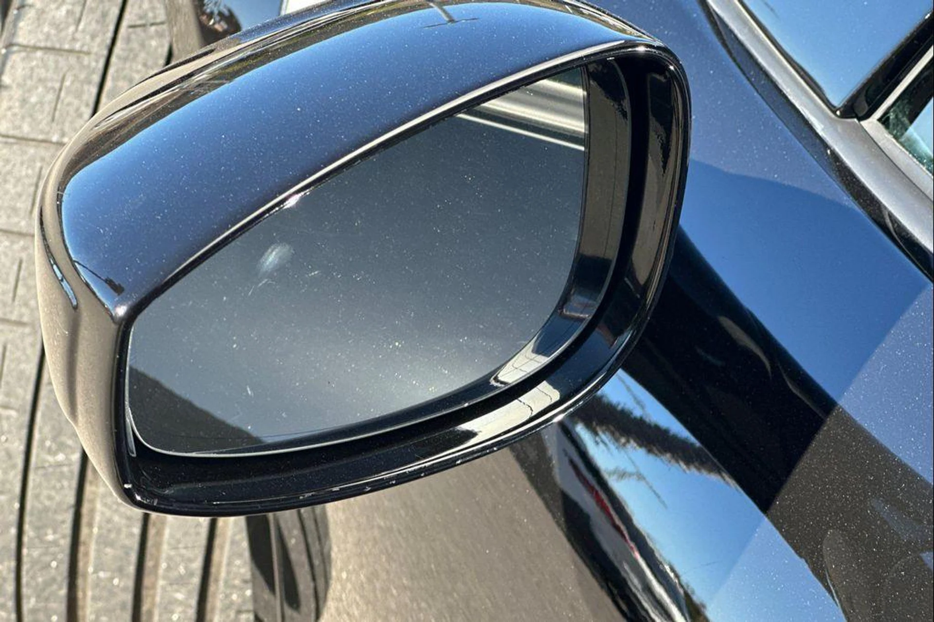 mph036_2167382881_gj95_U_Jpu_Asgnhj_JH_Lm_T0nt_SIA_0_Q_f0c4aed76e