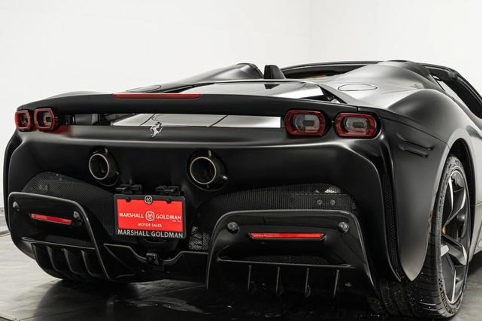 mph036_2187924641_f_Rh0165_Wi_JN_31_Tk6whh_Qxb_K8f_BI_a9e8b8e0c6