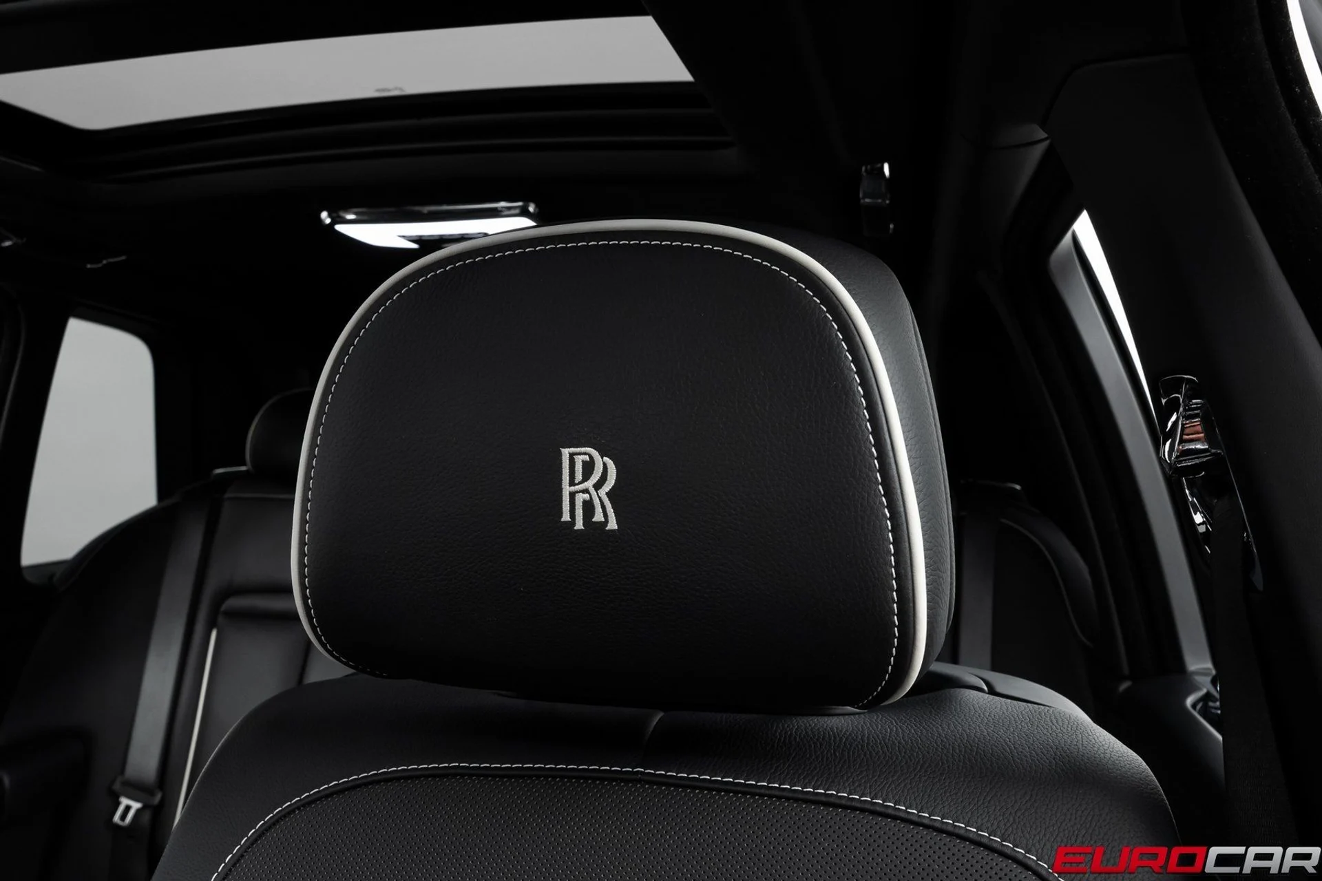 mph036_2189368357_image_37_fa06c7fdd4