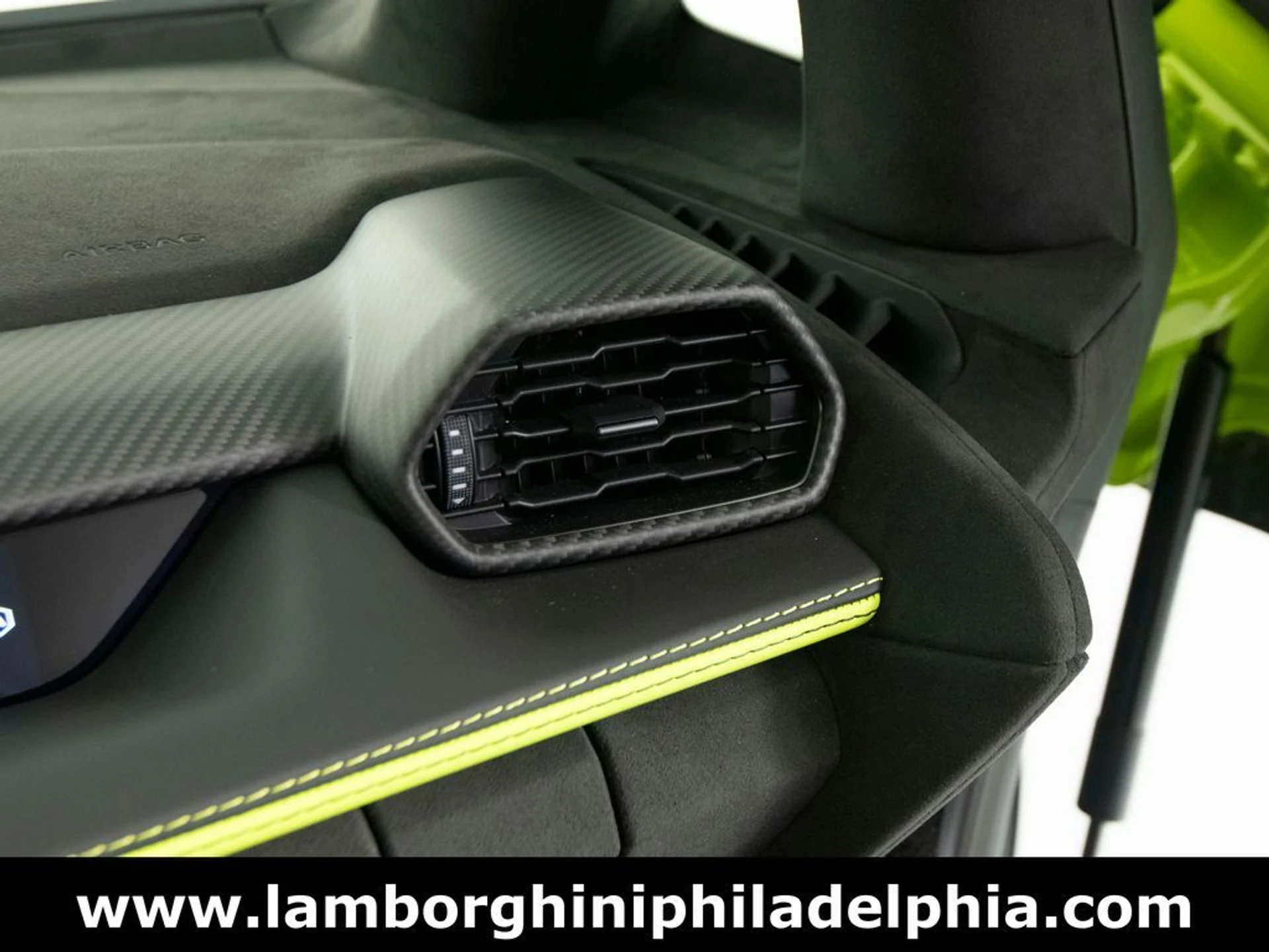 mph036_2194280978_2f9cbb6d776e3fde671a9896e8c4fb7ax_744e677306