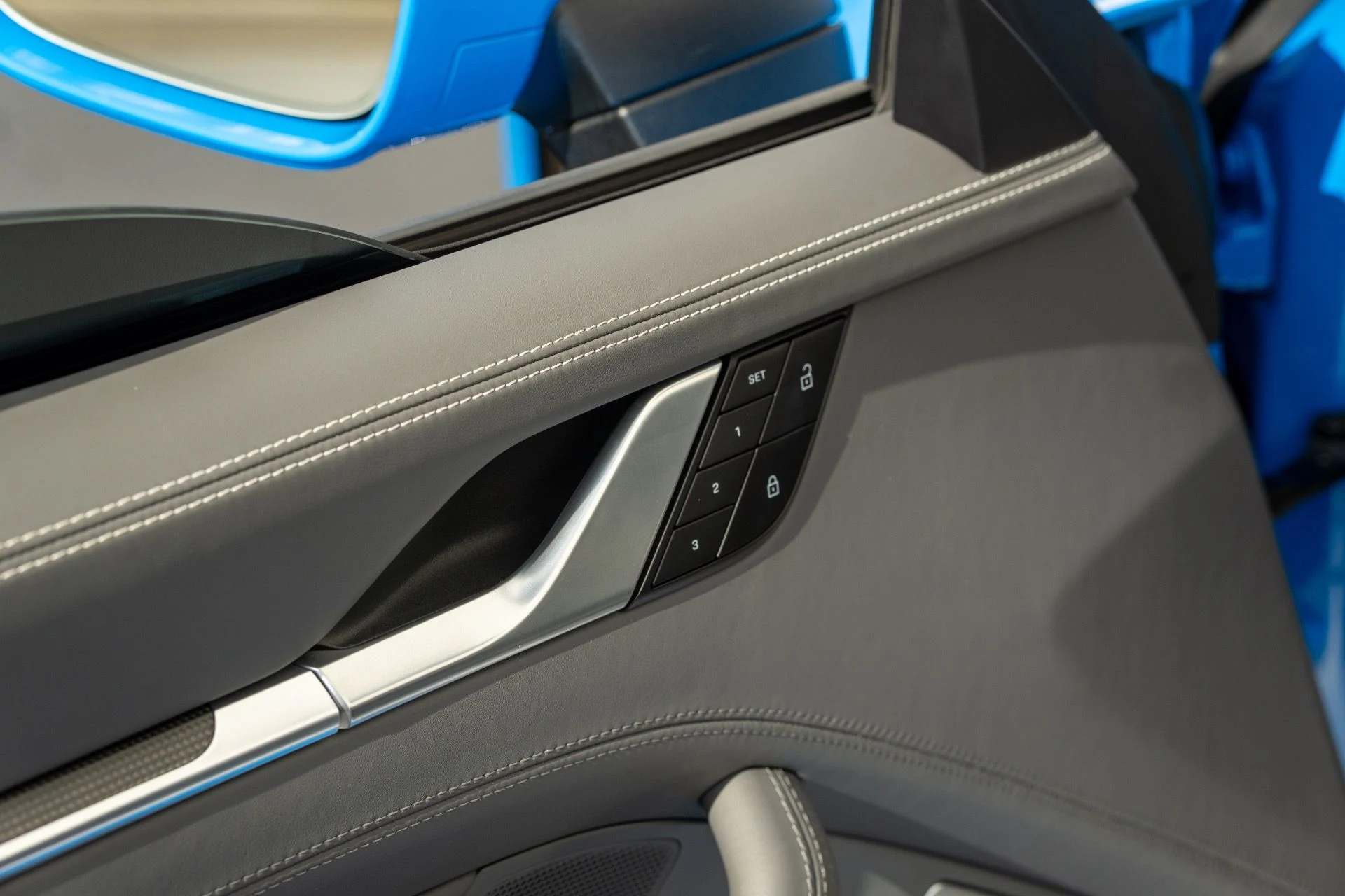 mph036_2230530390_Used_2023_Porsche_911_Turbo_S_1759285627_9568c7a202