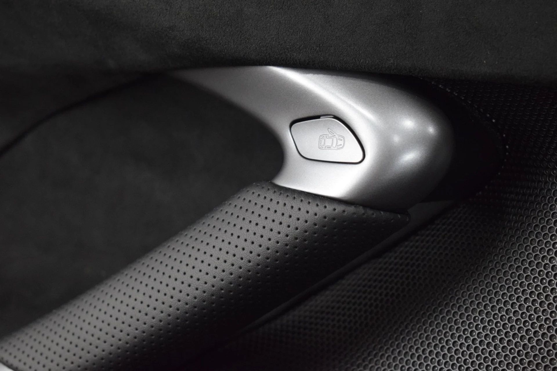 mph036_2232649850_79129f8944a21b10a6492675df4a9a03x_ef66e31ca3