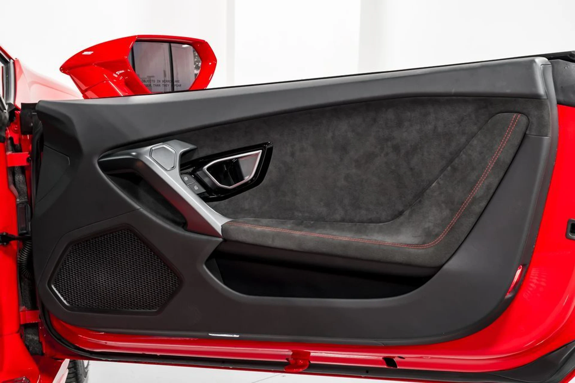 mph036_223464827_1ad3eed2566548a2fd430f8f9eefe3ebx_f8652e3950