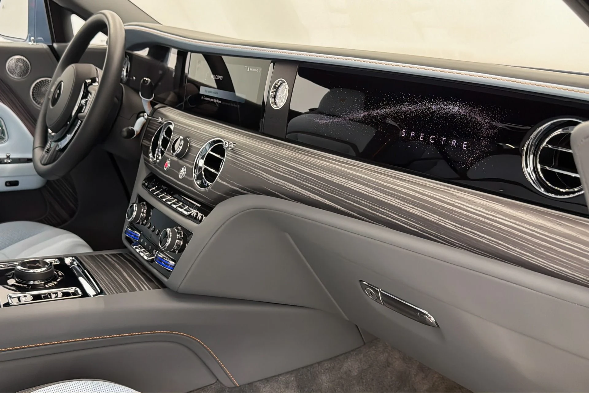 mph036_2235590095_Used_2024_Rolls_Royce_Spectre_Launch_Package_Low_Miles_Canadel_Paneling_1782415802_5bbff6fb7c