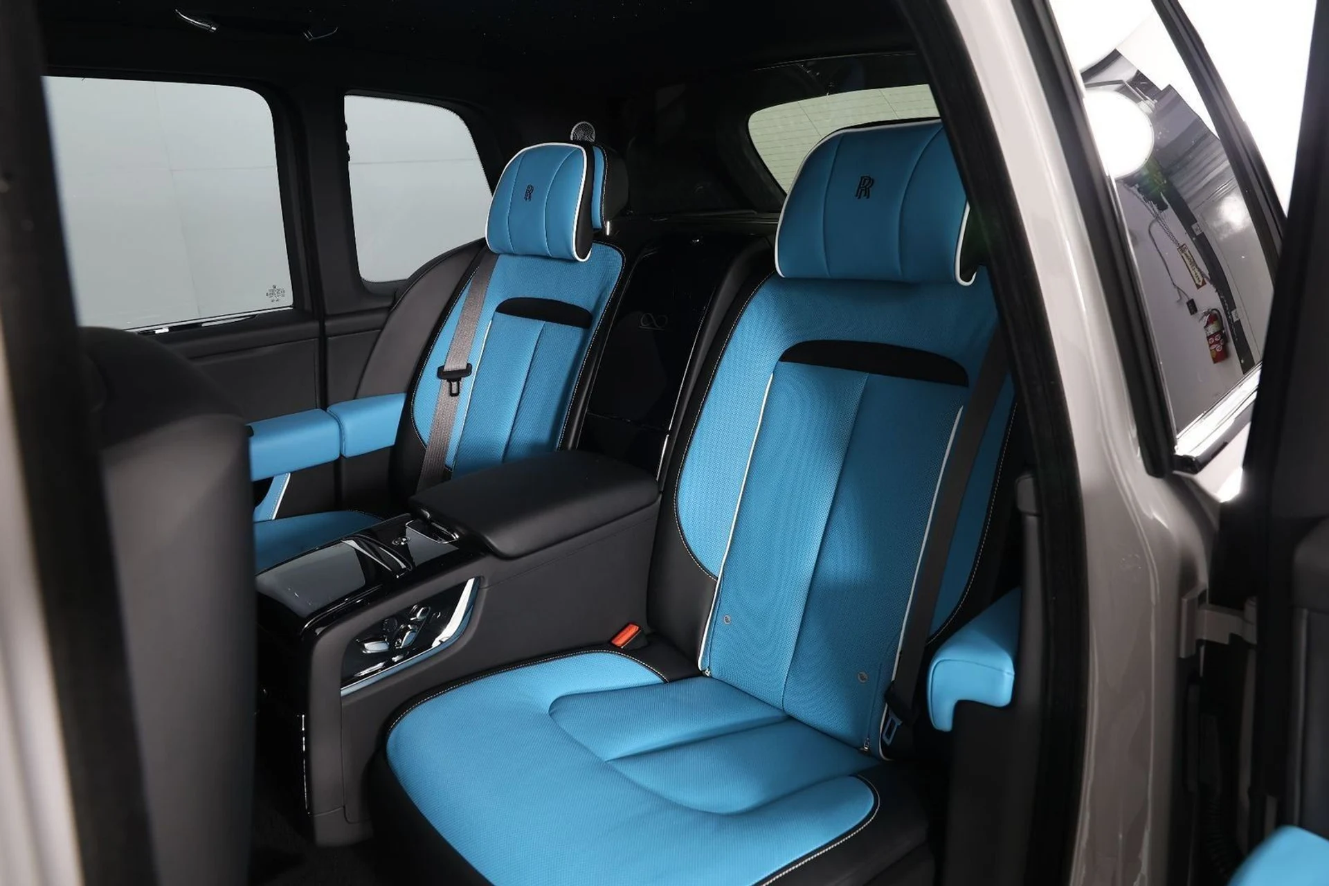 mph036_2240876962_68e3df42c66145227dbce23ca263e3a6_5f981a7b94