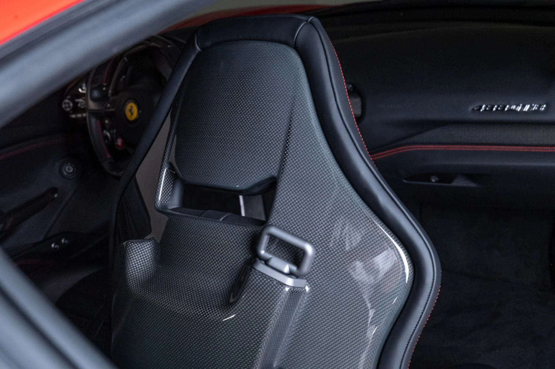 mph036_2244989053_Used_2018_Ferrari_488_GTB_1785189078_783e4d9c5f