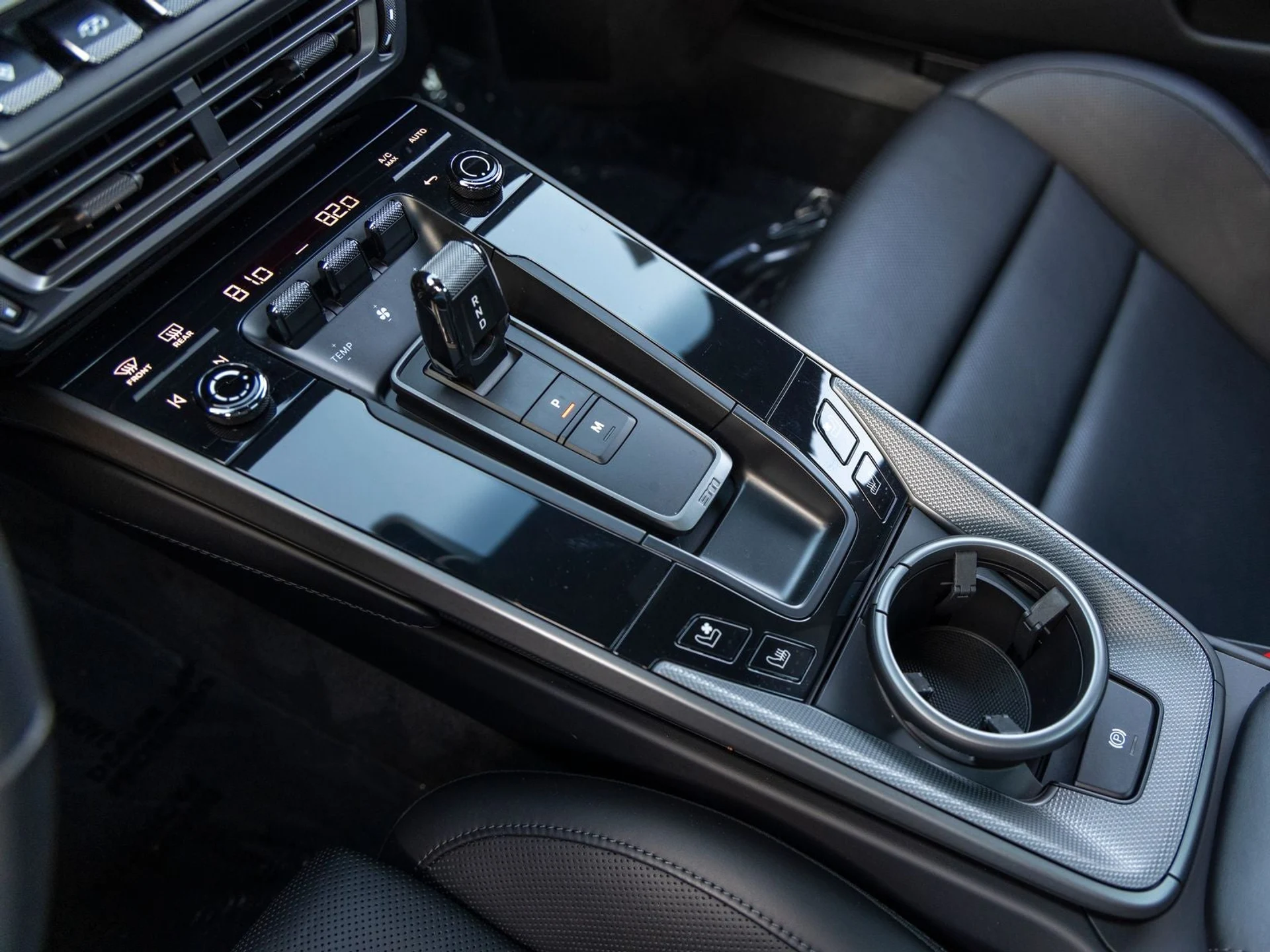 mph036_2256982115_37_0bb70bbd25