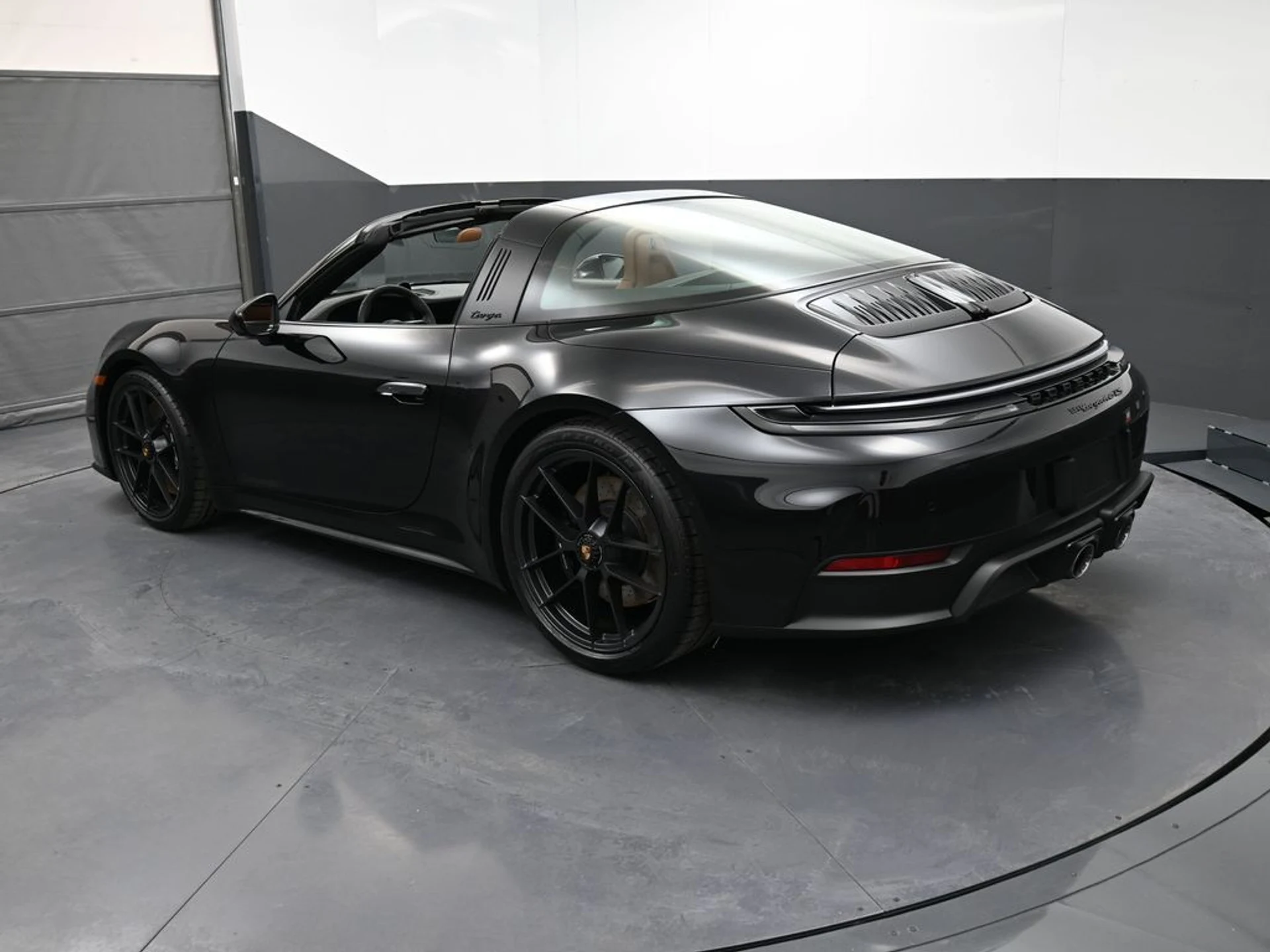 mph036_2261809474_0a7756f6_09f8_4f4f_9caa_056a7b28ff0f_f66d161313