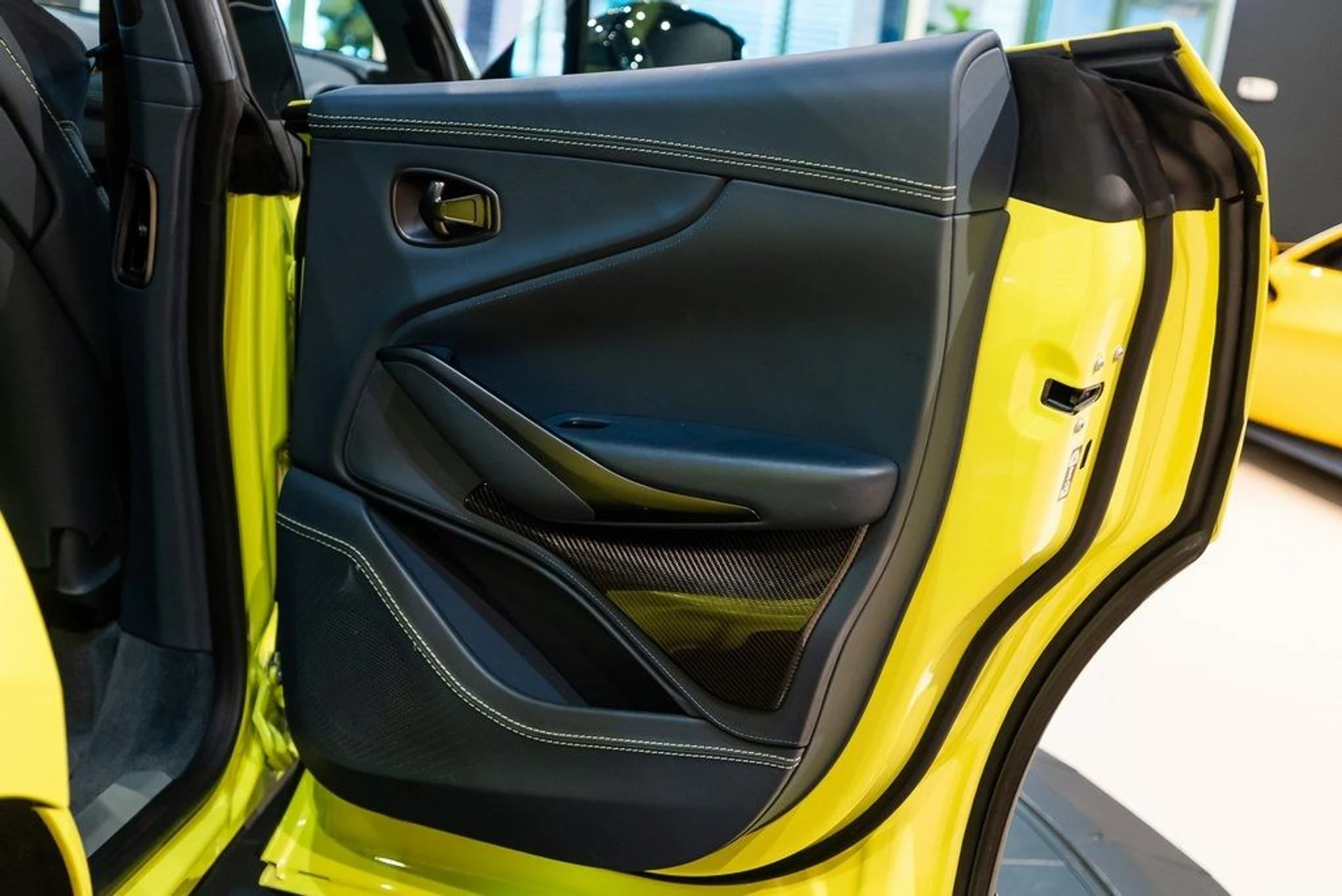 mph036_2275394003_aff0bcc3aec73a2869d4a5361e78ab53_7c22a3119c