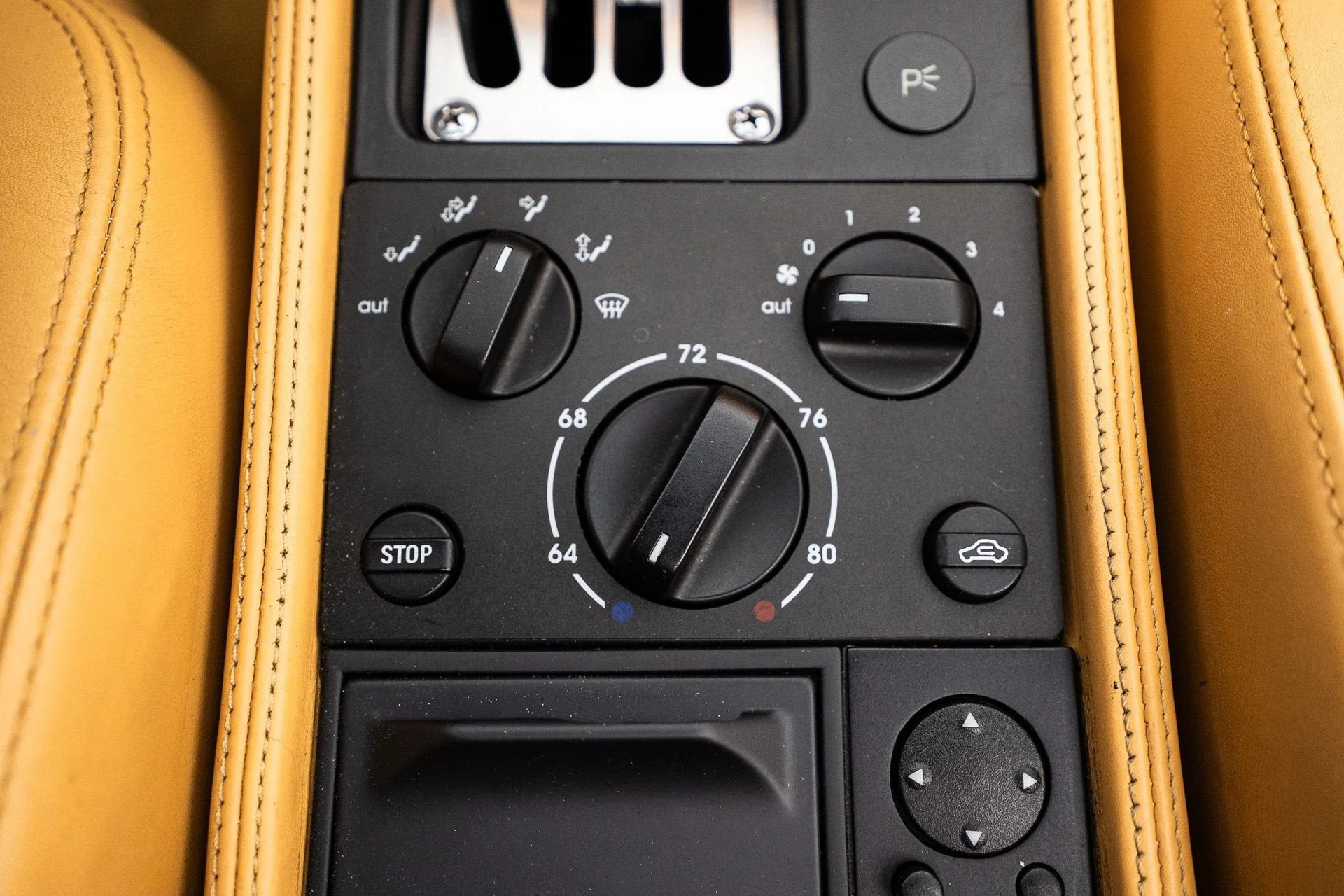 mph036_2277032567_39c1bf31452d490a92ed4ba2643c519e_54b4470435