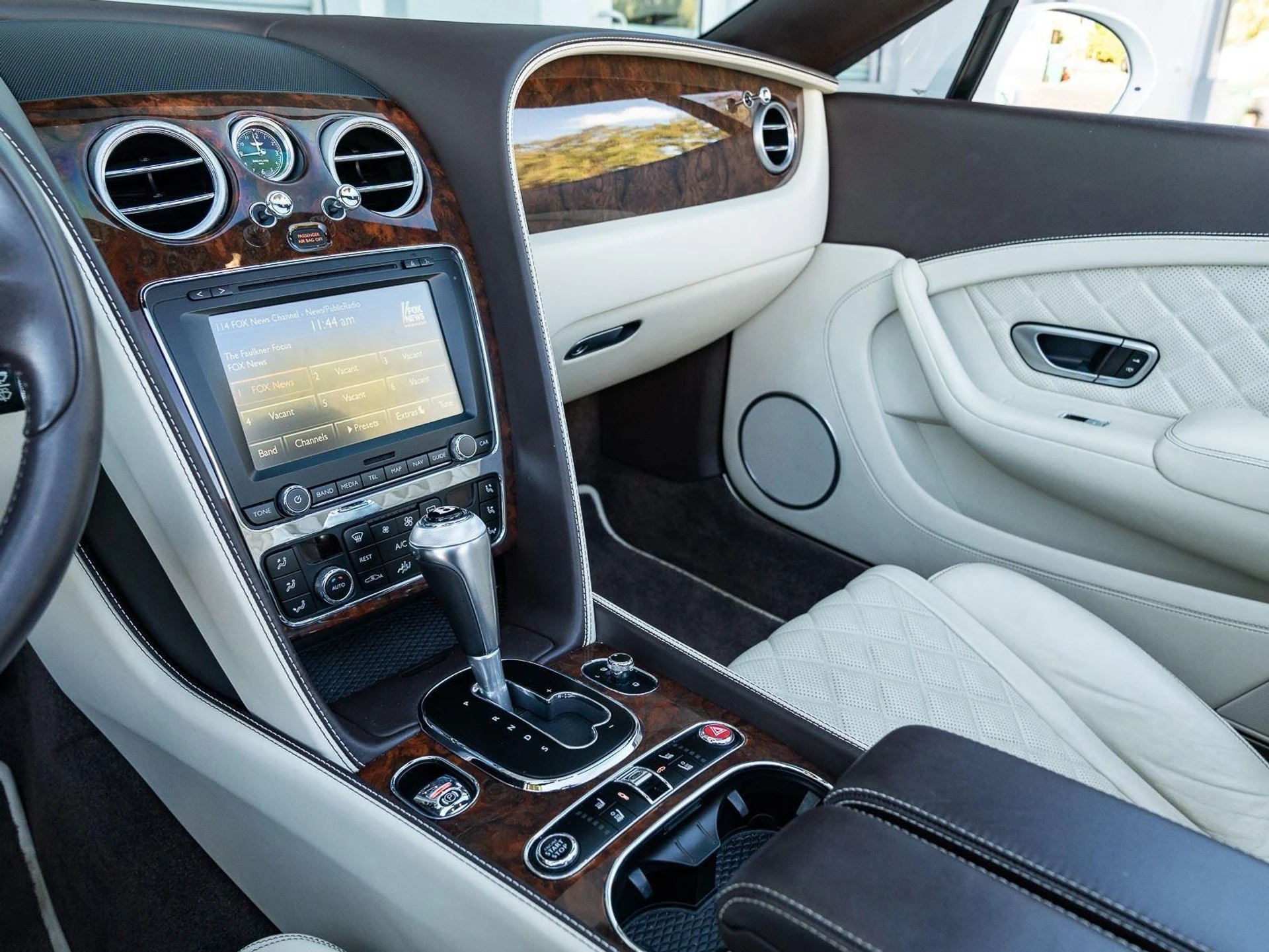 mph036_2281505585_Used_2018_Bentley_Continental_GT_1767952848_3d98fc9047