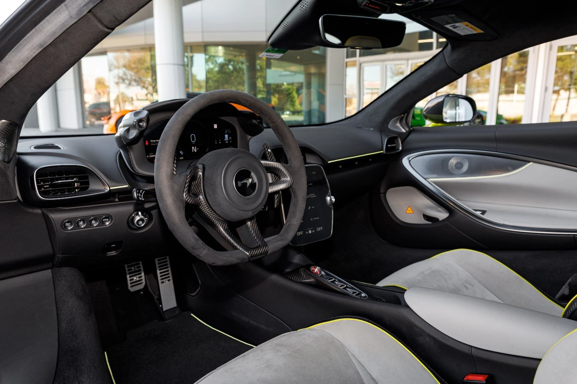 mph036_2288951340_287_p37_l_fea2d74ccf