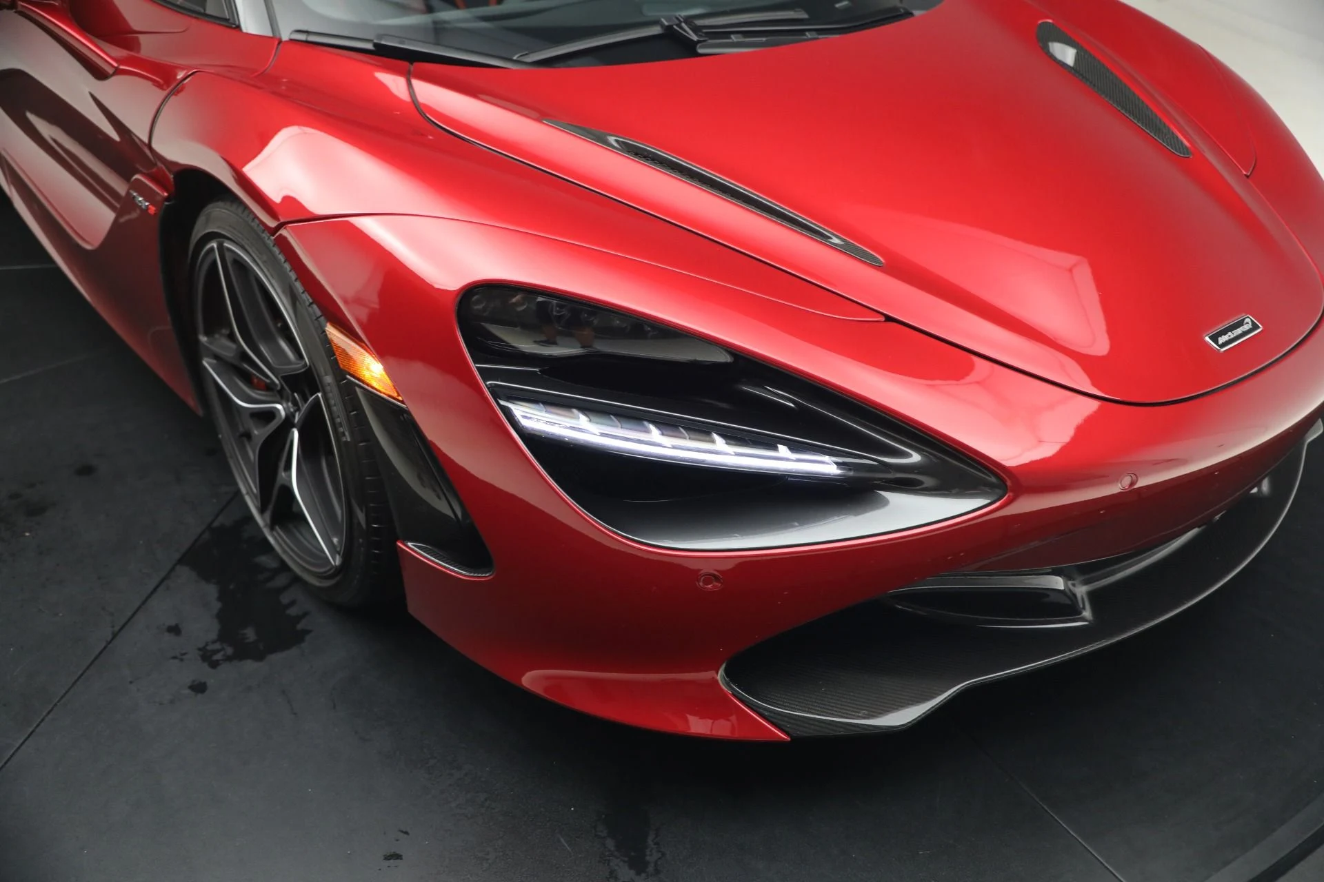 mph036_2289834451_Used_2019_Mc_Laren_720_S_Performance_53608d4e4f